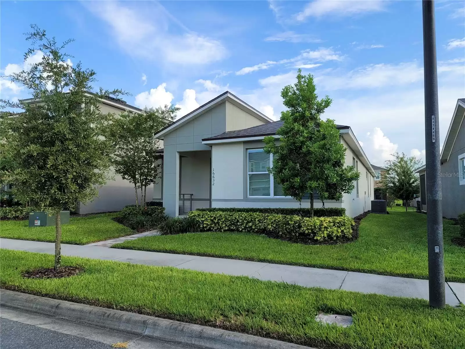 16632 WINGSPREAD LOOP, WINTER GARDEN, Florida 34787, 3 Bedrooms Bedrooms, ,2 BathroomsBathrooms,Residential Lease,For Rent,WINGSPREAD,MFRO6252884