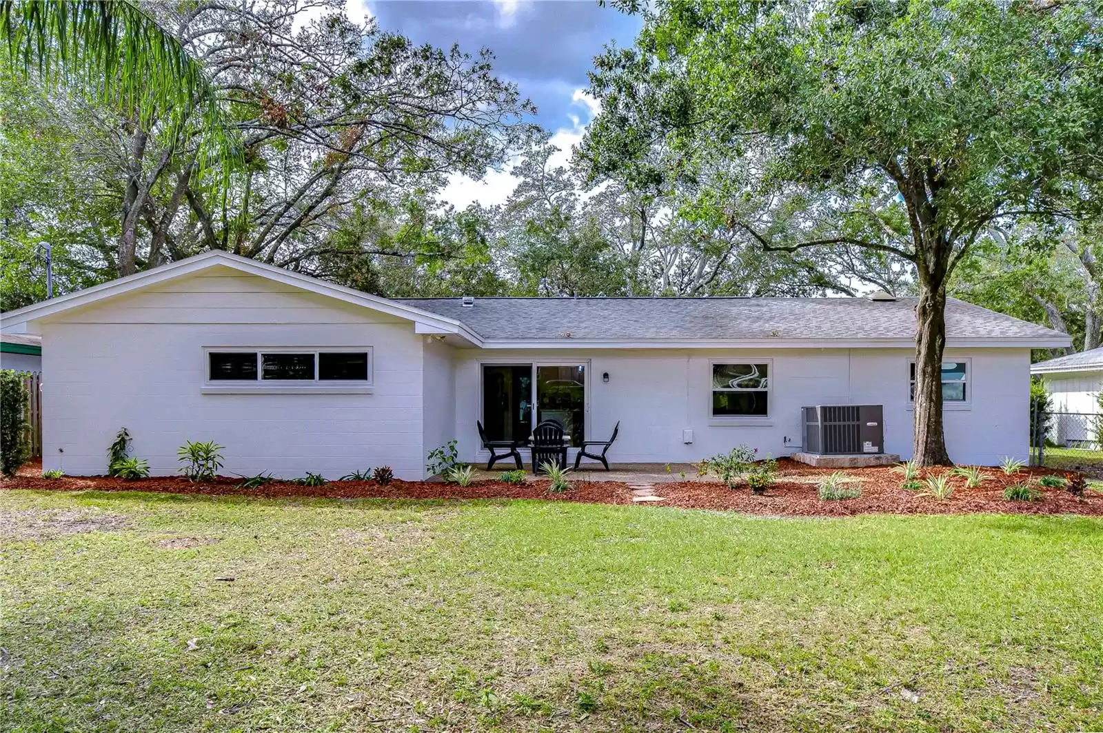 10919 ORANGE GROVE DRIVE, TAMPA, Florida 33618, 3 Bedrooms Bedrooms, ,2 BathroomsBathrooms,Residential,For Sale,ORANGE GROVE,MFRTB8314228