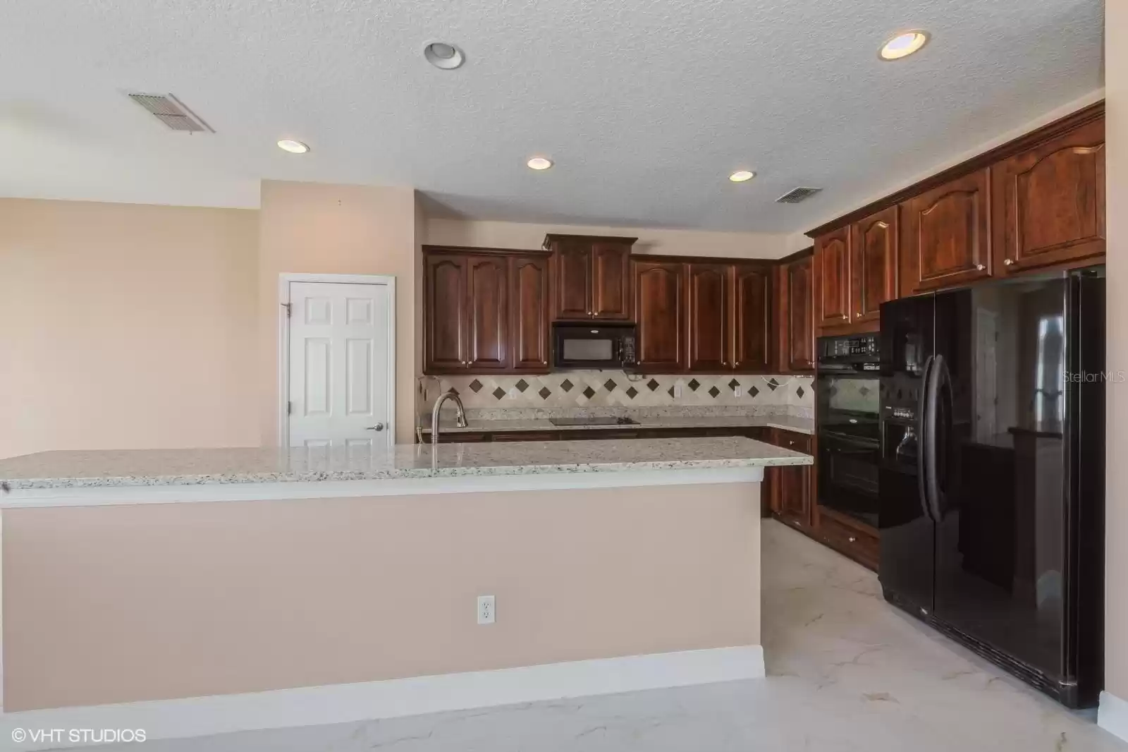 507 SETTING SUN DRIVE, WINTER GARDEN, Florida 34787, 3 Bedrooms Bedrooms, ,2 BathroomsBathrooms,Residential Lease,For Rent,SETTING SUN,MFRO6250656