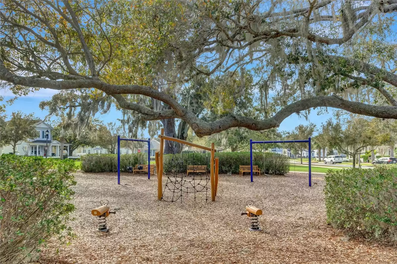 Oakland Park Amenities