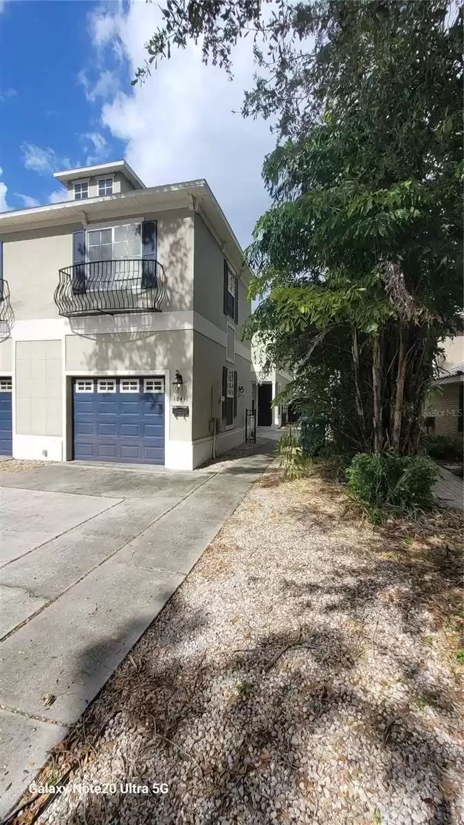 1041 ARAGON AVENUE, WINTER PARK, Florida 32789, 2 Bedrooms Bedrooms, ,2 BathroomsBathrooms,Residential Lease,For Rent,ARAGON,MFRTB8314446