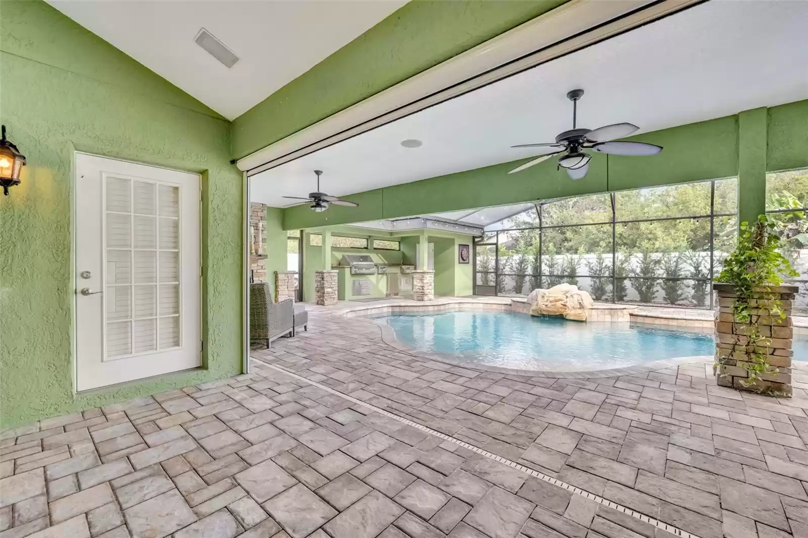 3136 HEARTLEAF PLACE, WINTER PARK, Florida 32792, 4 Bedrooms Bedrooms, ,3 BathroomsBathrooms,Residential,For Sale,HEARTLEAF,MFRO6253346