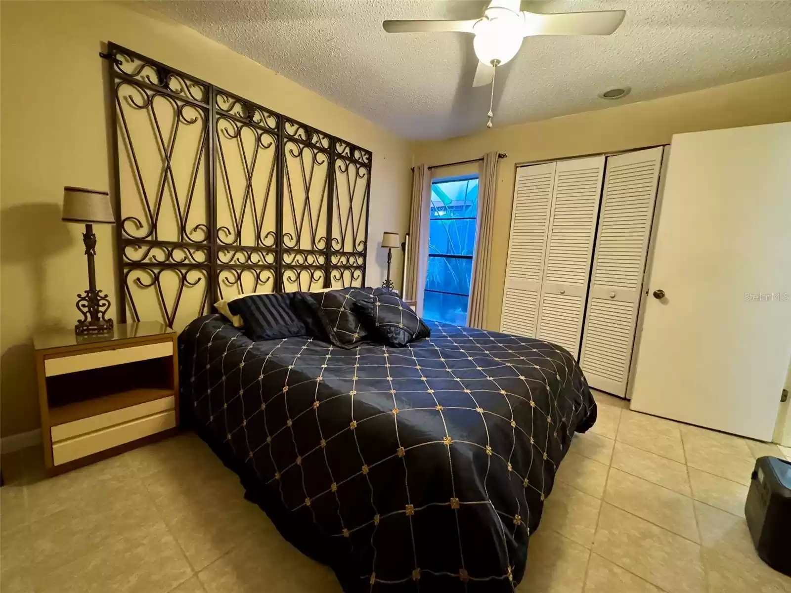 larger guest bedroom