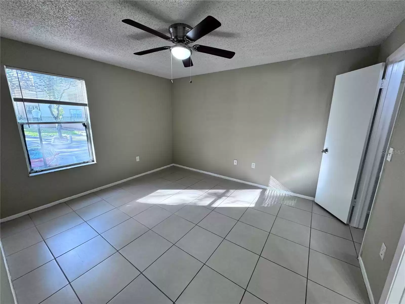 629 DORY LANE, ALTAMONTE SPRINGS, Florida 32714, 2 Bedrooms Bedrooms, ,2 BathroomsBathrooms,Residential,For Sale,DORY,MFRO6225205