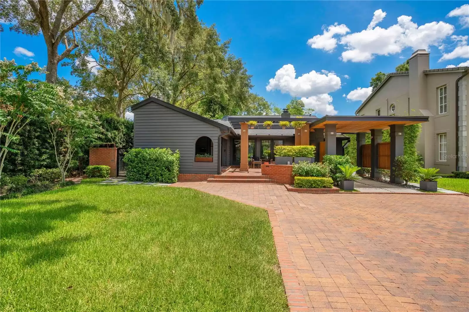 1244 VIA SALERNO, WINTER PARK, Florida 32789, 3 Bedrooms Bedrooms, ,3 BathroomsBathrooms,Residential,For Sale,VIA SALERNO,MFRO6249730