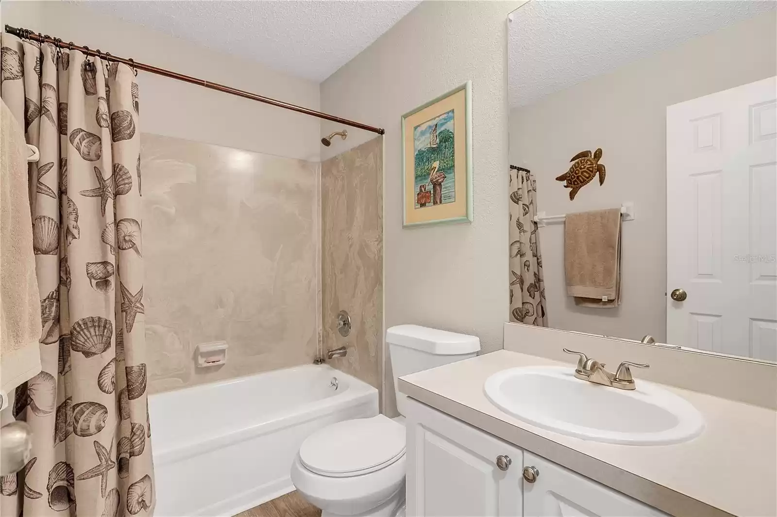 940 DOUGLAS AVENUE, ALTAMONTE SPRINGS, Florida 32714, 2 Bedrooms Bedrooms, ,2 BathroomsBathrooms,Residential,For Sale,DOUGLAS,MFRO6253524