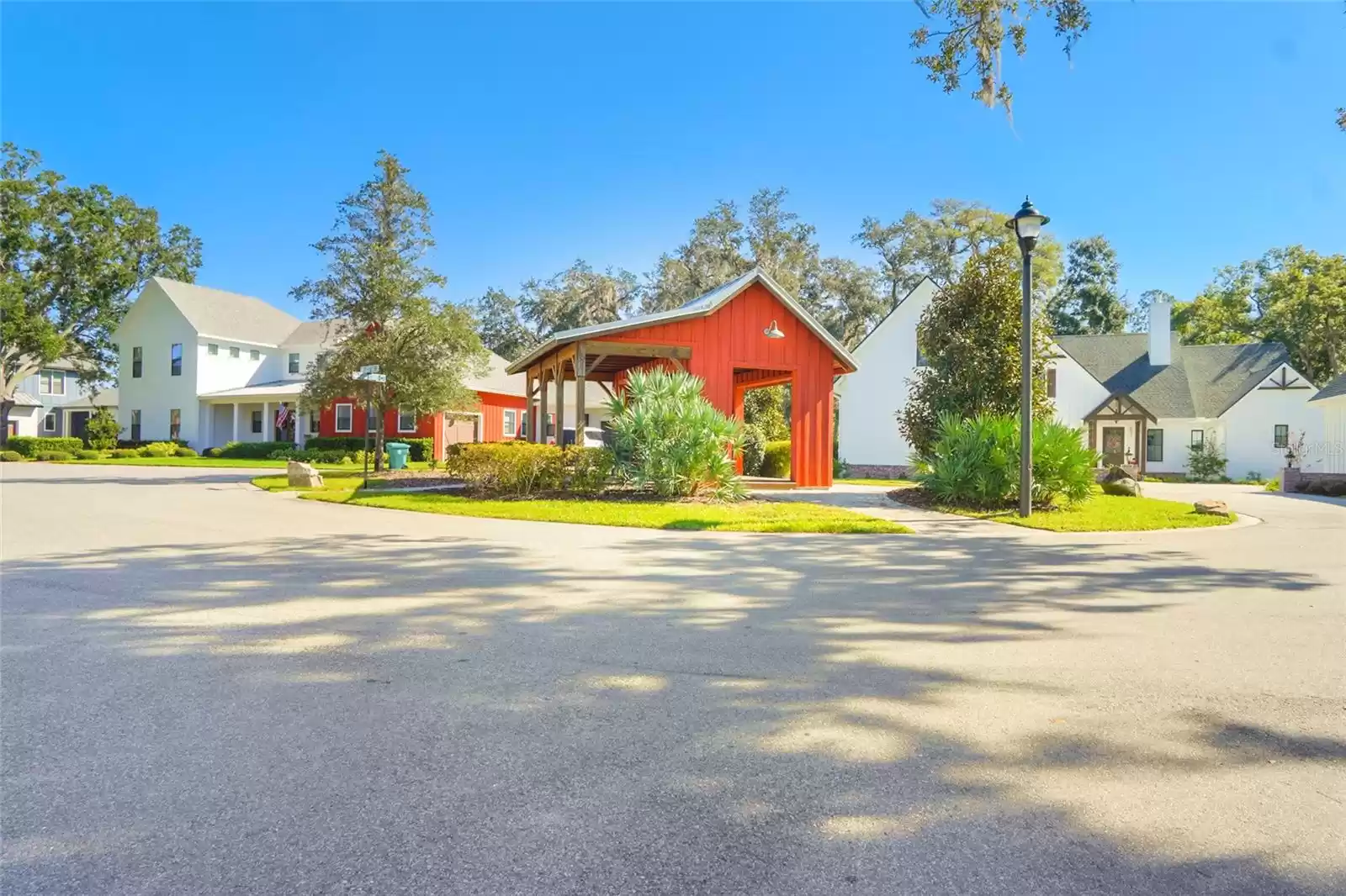 15217 FARM STAND COURT, WINTER GARDEN, Florida 34787, 4 Bedrooms Bedrooms, ,4 BathroomsBathrooms,Residential,For Sale,FARM STAND,MFRO6252886