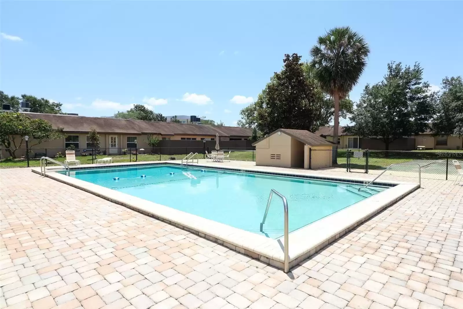 280 WINDMEADOWS STREET, ALTAMONTE SPRINGS, Florida 32701, 2 Bedrooms Bedrooms, ,2 BathroomsBathrooms,Residential,For Sale,WINDMEADOWS,MFRO6253778