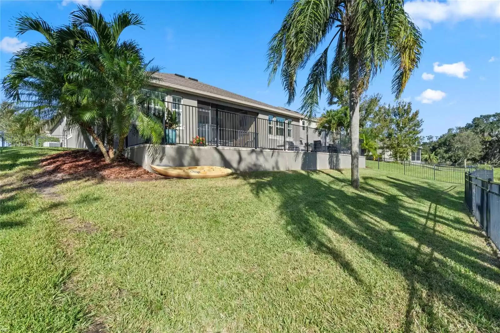 15948 CITRUS KNOLL DRIVE, WINTER GARDEN, Florida 34787, 4 Bedrooms Bedrooms, ,3 BathroomsBathrooms,Residential,For Sale,CITRUS KNOLL,MFRO6253092