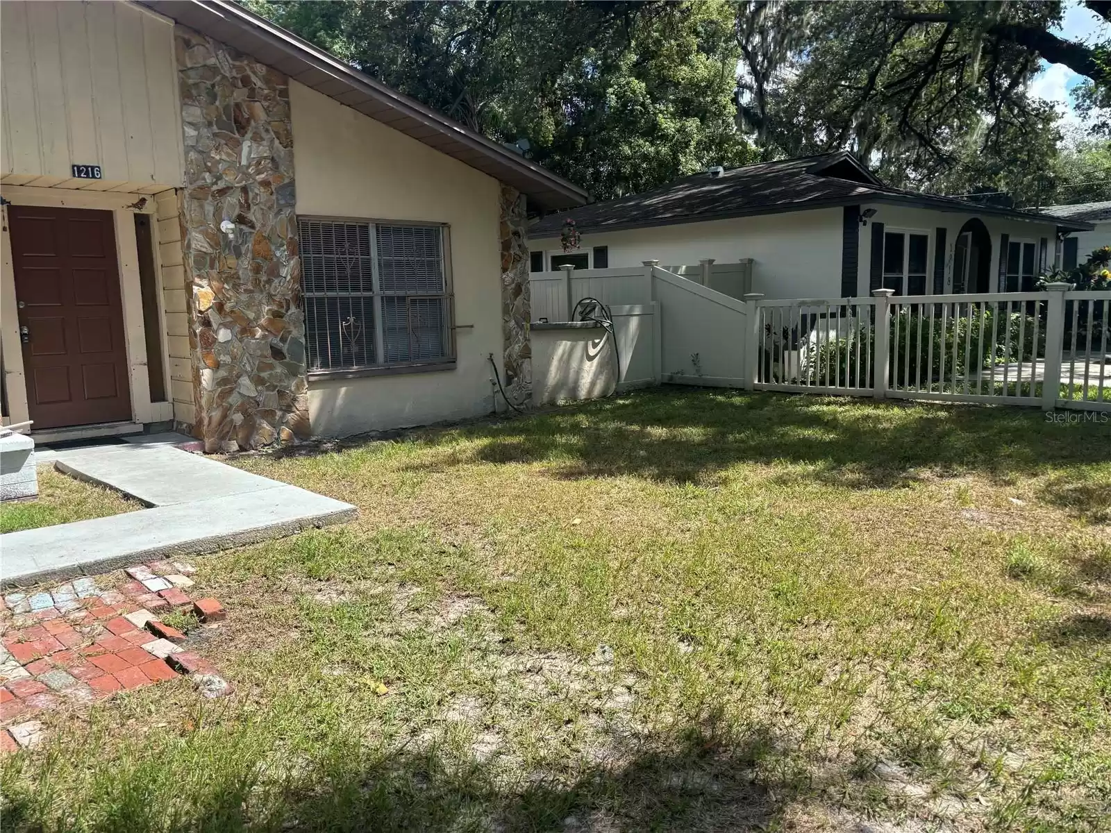 1216 CAYUGA STREET, TAMPA, Florida 33603, 3 Bedrooms Bedrooms, ,1 BathroomBathrooms,Residential Lease,For Rent,CAYUGA,MFRTB8316833