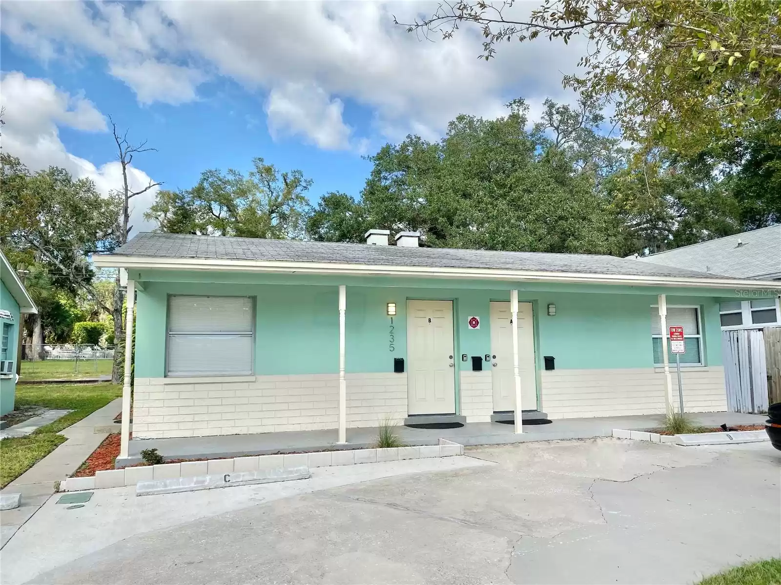 1235 22ND AVENUE, SAINT PETERSBURG, Florida 33705, 1 Bedroom Bedrooms, ,1 BathroomBathrooms,Residential Lease,For Rent,22ND,MFRT3525490