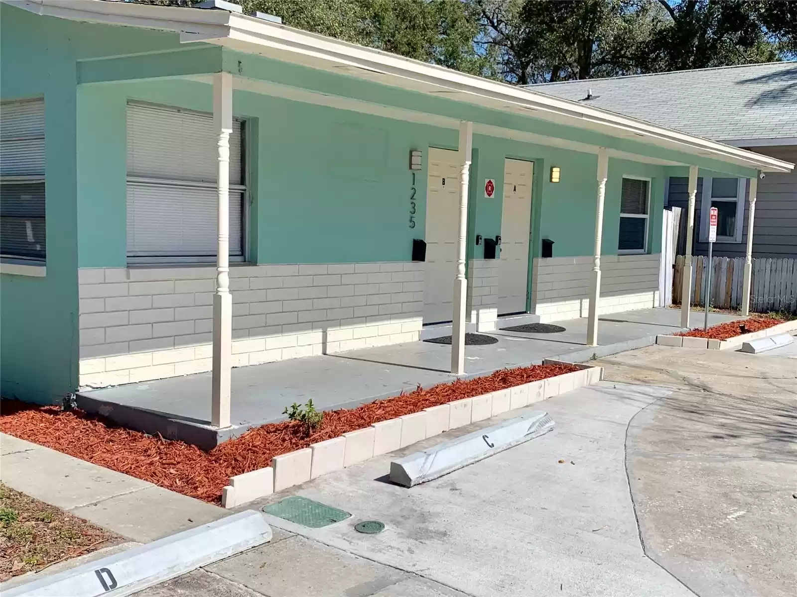 1235 22ND AVENUE, SAINT PETERSBURG, Florida 33705, 1 Bedroom Bedrooms, ,1 BathroomBathrooms,Residential Lease,For Rent,22ND,MFRT3525490