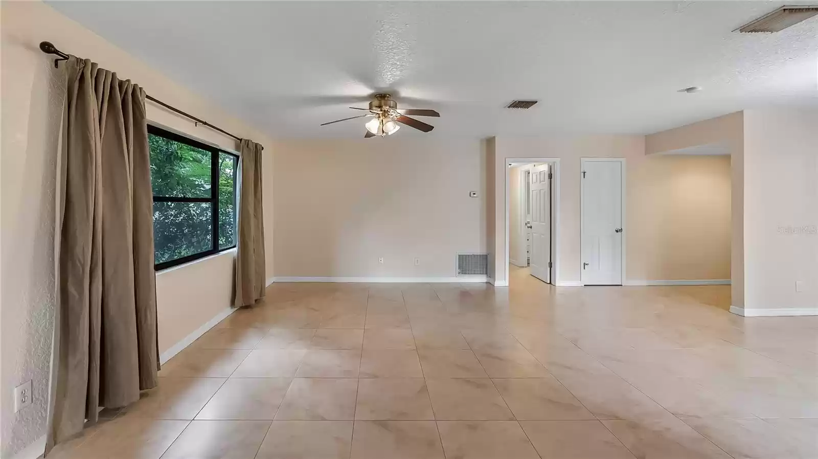 630 MARSHALL STREET, ALTAMONTE SPRINGS, Florida 32701, 3 Bedrooms Bedrooms, ,2 BathroomsBathrooms,Residential Lease,For Rent,MARSHALL,MFRO6252195