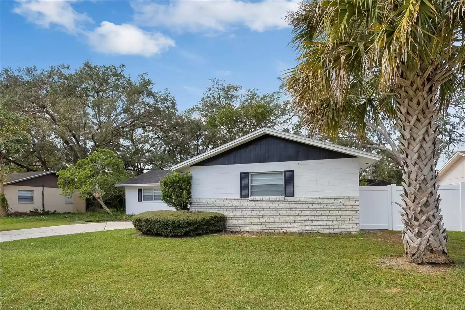 5318 POINSETTA AVENUE, WINTER PARK, Florida 32792, 3 Bedrooms Bedrooms, ,2 BathroomsBathrooms,Residential,For Sale,POINSETTA,MFRO6252765