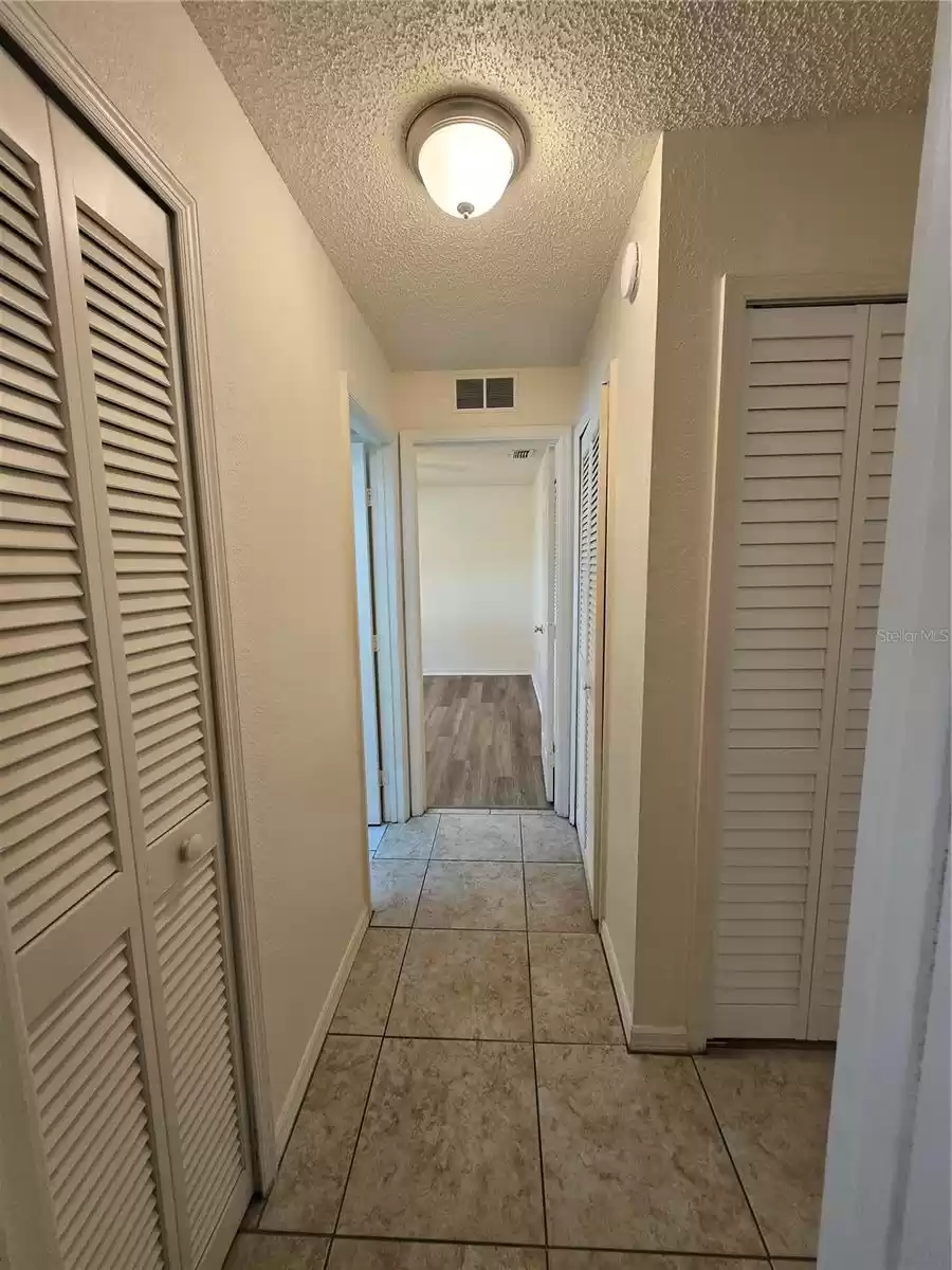 1600 SUMMERDALE DRIVE, CLEARWATER, Florida 33764, 3 Bedrooms Bedrooms, ,2 BathroomsBathrooms,Residential Lease,For Rent,SUMMERDALE,MFRTB8307217