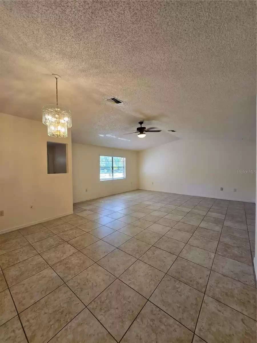 1600 SUMMERDALE DRIVE, CLEARWATER, Florida 33764, 3 Bedrooms Bedrooms, ,2 BathroomsBathrooms,Residential Lease,For Rent,SUMMERDALE,MFRTB8307217