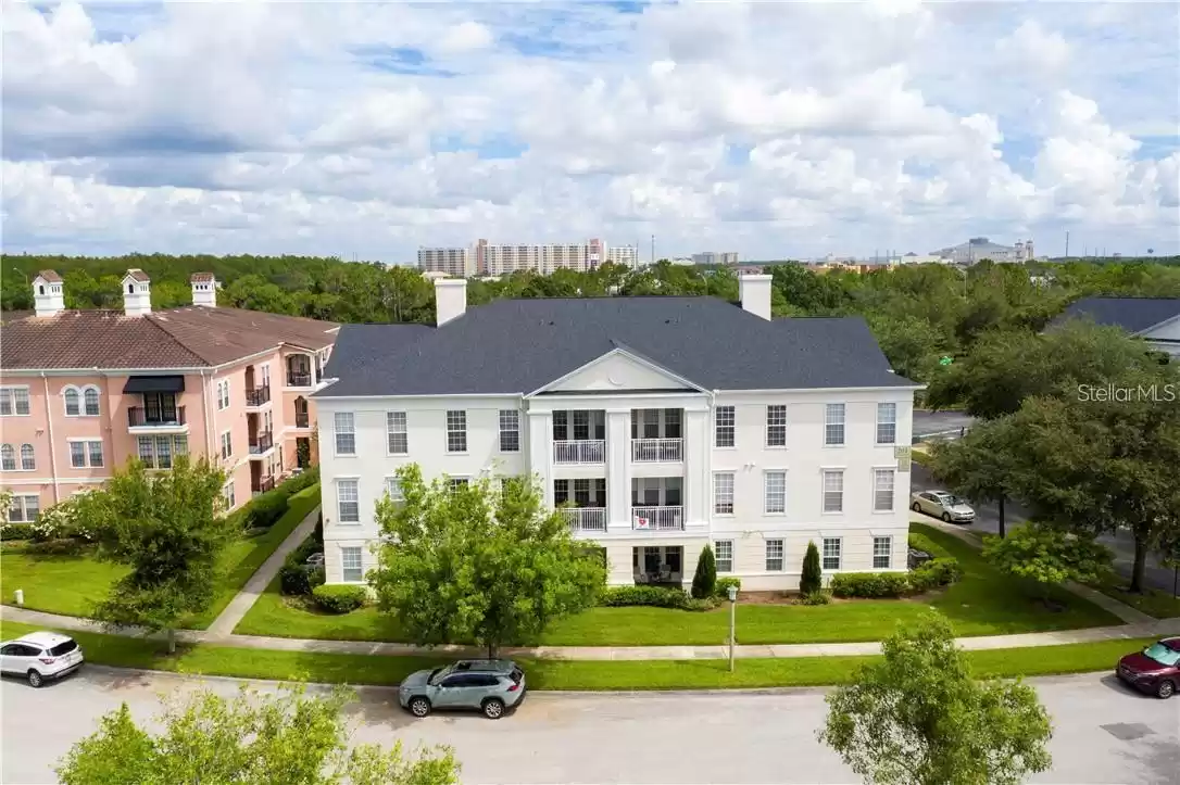 201 LONGVIEW AVENUE, CELEBRATION, Florida 34747, 3 Bedrooms Bedrooms, ,3 BathroomsBathrooms,Residential Lease,For Rent,LONGVIEW,MFRO6254041