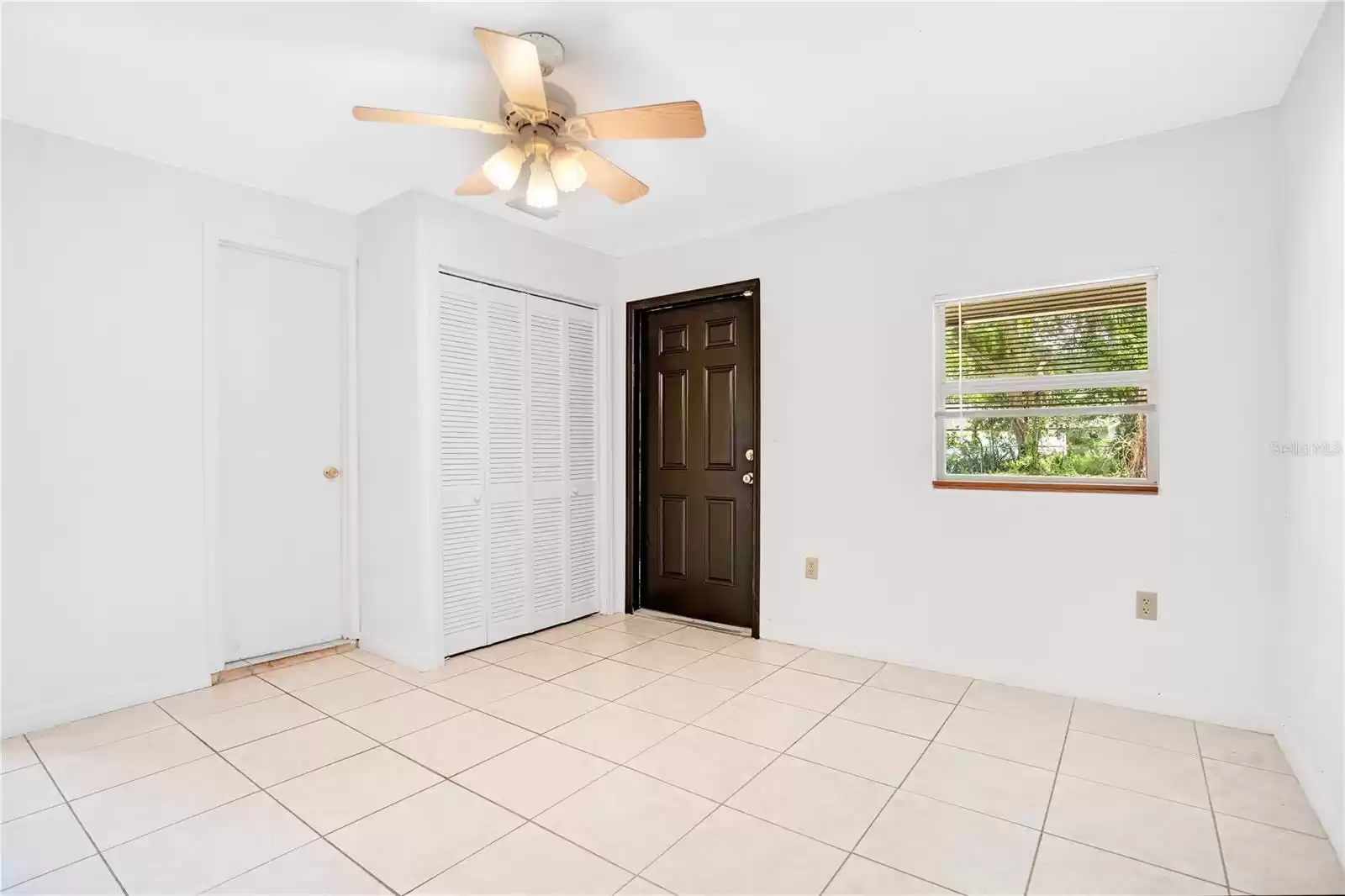 4959 SANTA ROSA DRIVE, ORLANDO, Florida 32807, 3 Bedrooms Bedrooms, ,2 BathroomsBathrooms,Residential Lease,For Rent,SANTA ROSA,MFRO6234117