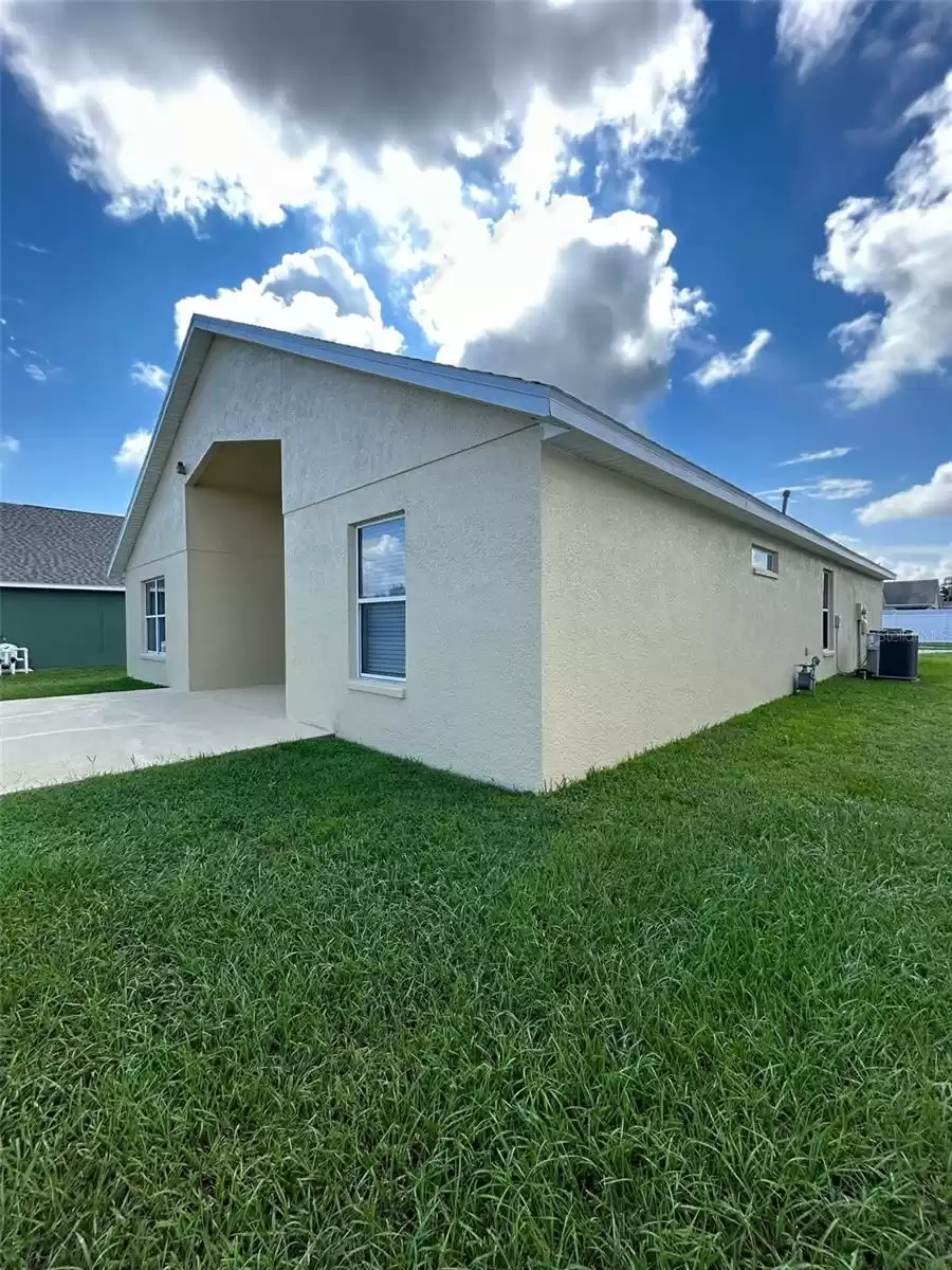 3021 BUCKEYE POINTE DRIVE, WINTER HAVEN, Florida 33881, 3 Bedrooms Bedrooms, ,2 BathroomsBathrooms,Residential Lease,For Rent,BUCKEYE POINTE,MFRO6254089