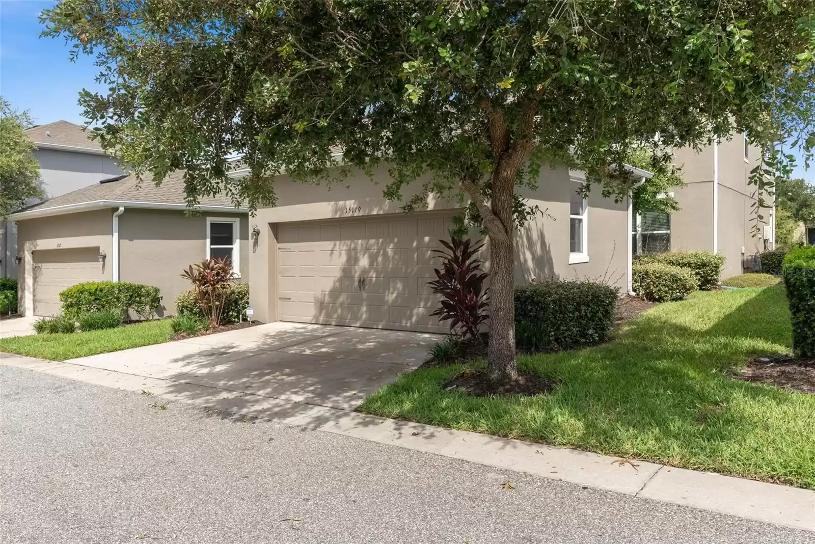 15119 KIRSTY ALLEY, WINTER GARDEN, Florida 34787, 3 Bedrooms Bedrooms, ,3 BathroomsBathrooms,Residential Lease,For Rent,KIRSTY,MFRO6254312