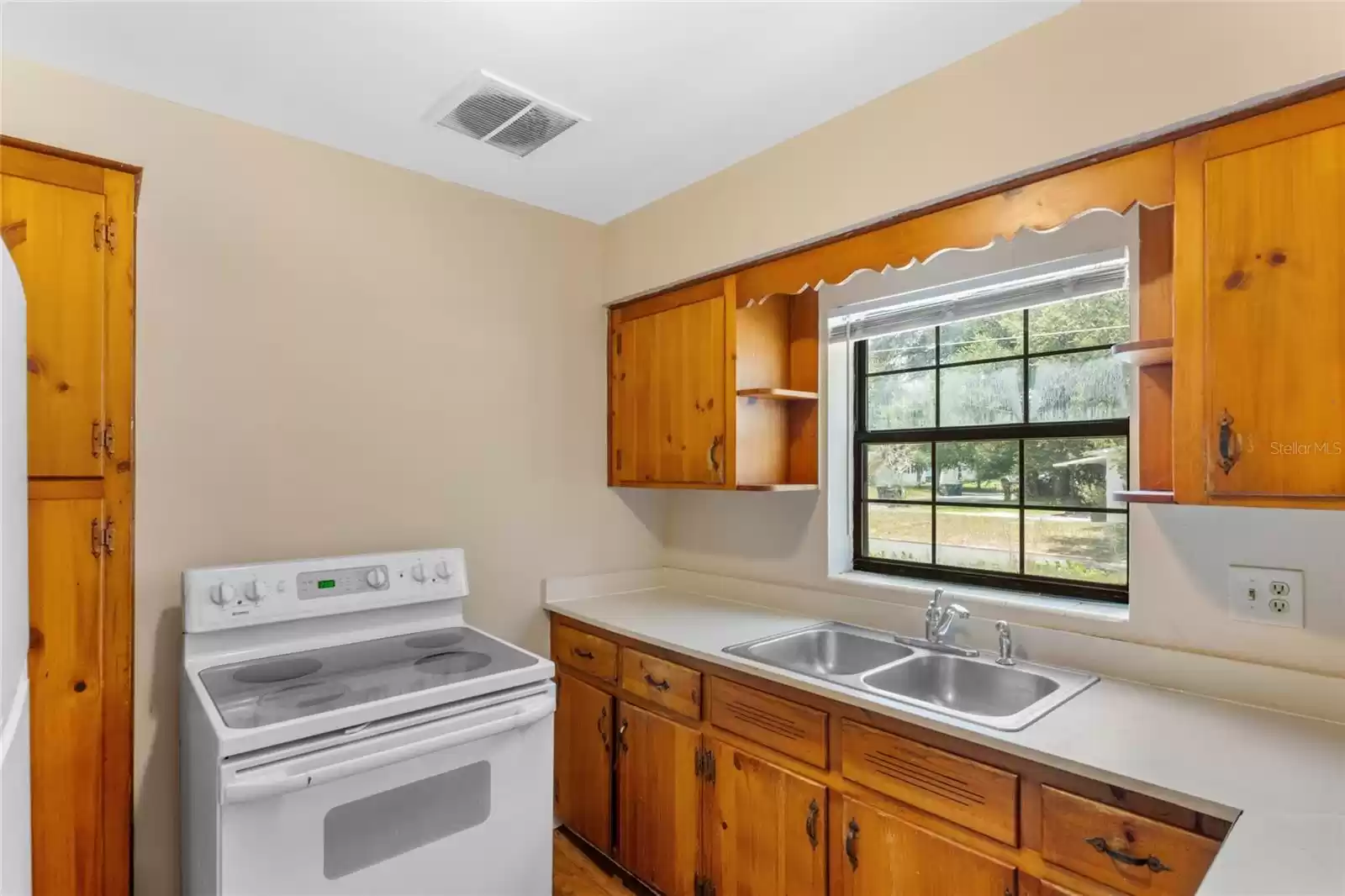 2028 ALBERT LEE PARKWAY, WINTER PARK, Florida 32789, 3 Bedrooms Bedrooms, ,1 BathroomBathrooms,Residential Lease,For Rent,ALBERT LEE,MFRO6254335