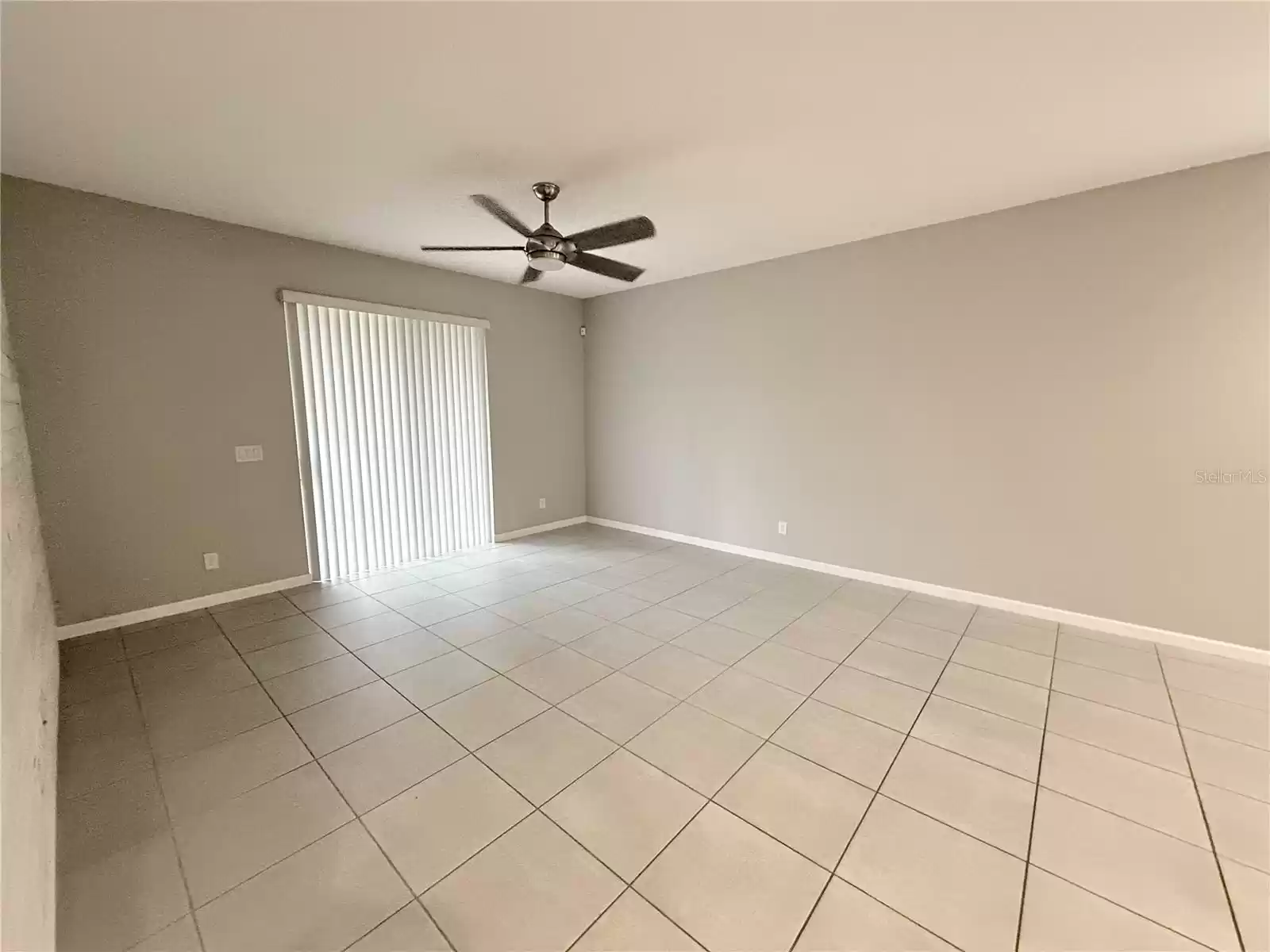 864 BUCKLEBURY LOOP, APOPKA, Florida 32703, 4 Bedrooms Bedrooms, ,2 BathroomsBathrooms,Residential Lease,For Rent,BUCKLEBURY,MFRO6254349