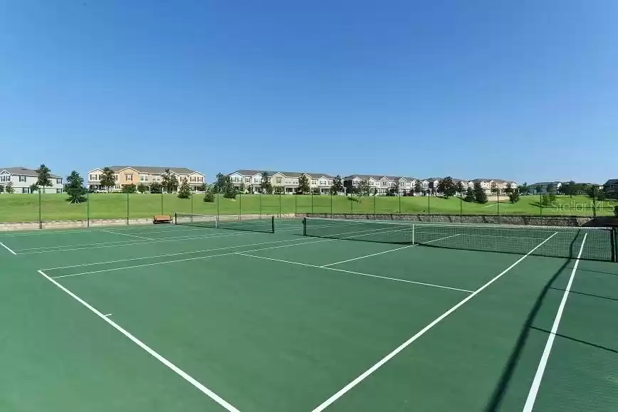 Summerlake Tennis Courts