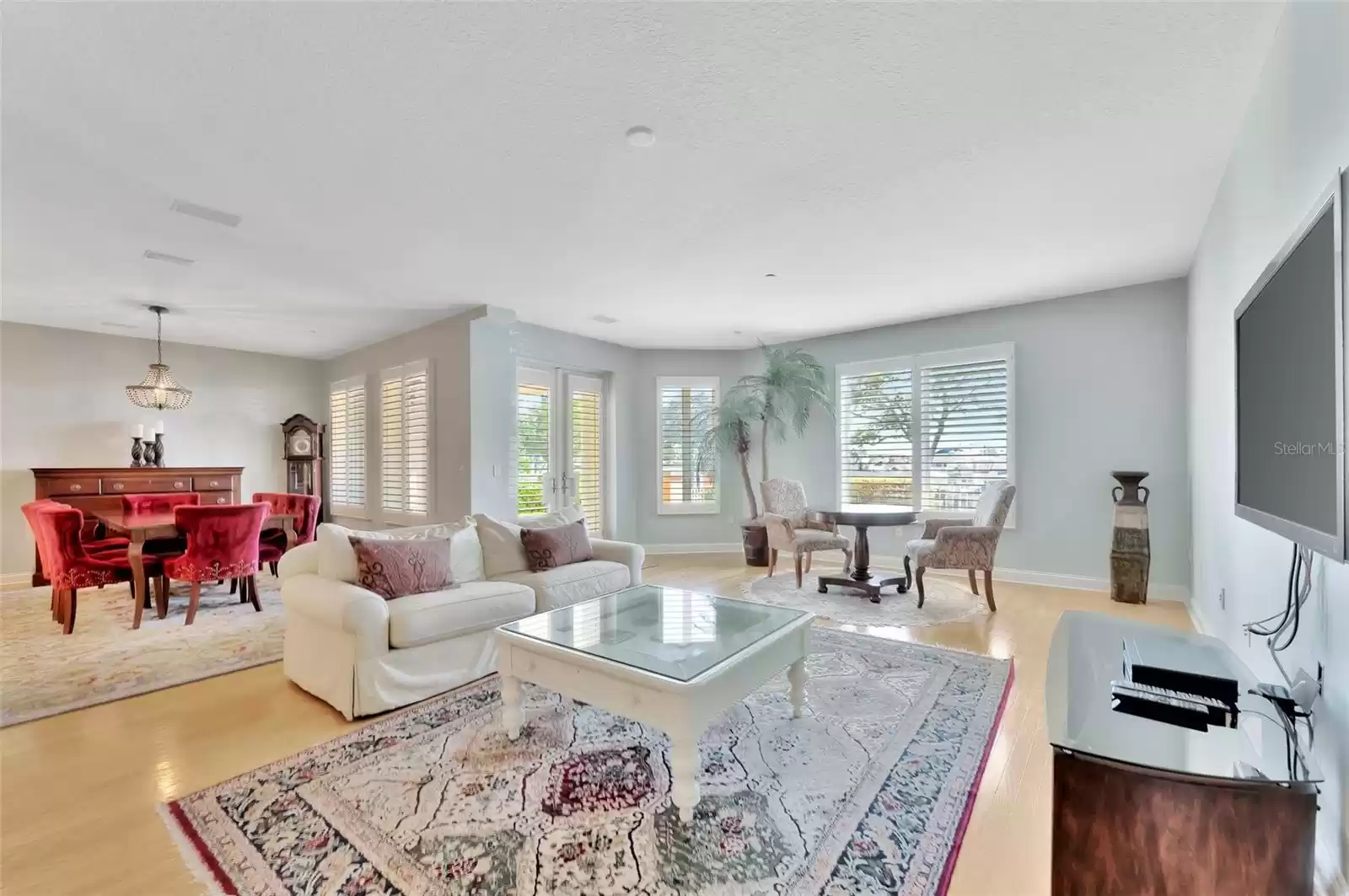 Living room with access to front lanai