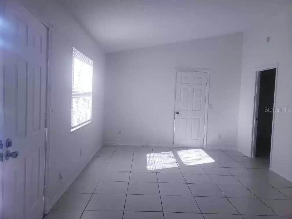 3653 MERIDEN AVENUE, OLDSMAR, Florida 34677, 3 Bedrooms Bedrooms, ,2 BathroomsBathrooms,Residential Lease,For Rent,MERIDEN,MFRTB8317230