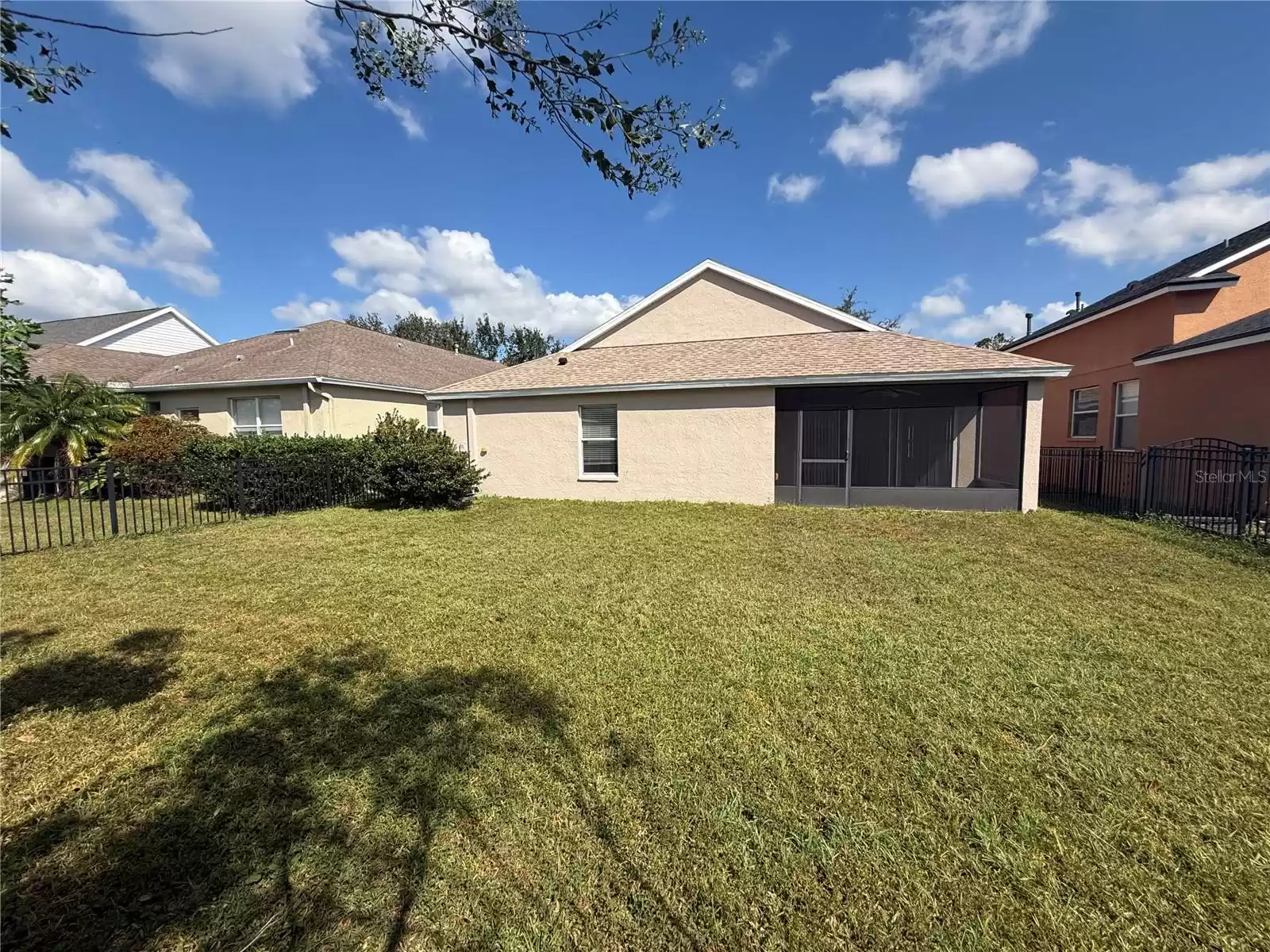 6518 BRIDGECREST DRIVE, LITHIA, Florida 33547, 3 Bedrooms Bedrooms, ,2 BathroomsBathrooms,Residential Lease,For Rent,BRIDGECREST,MFRTB8317156