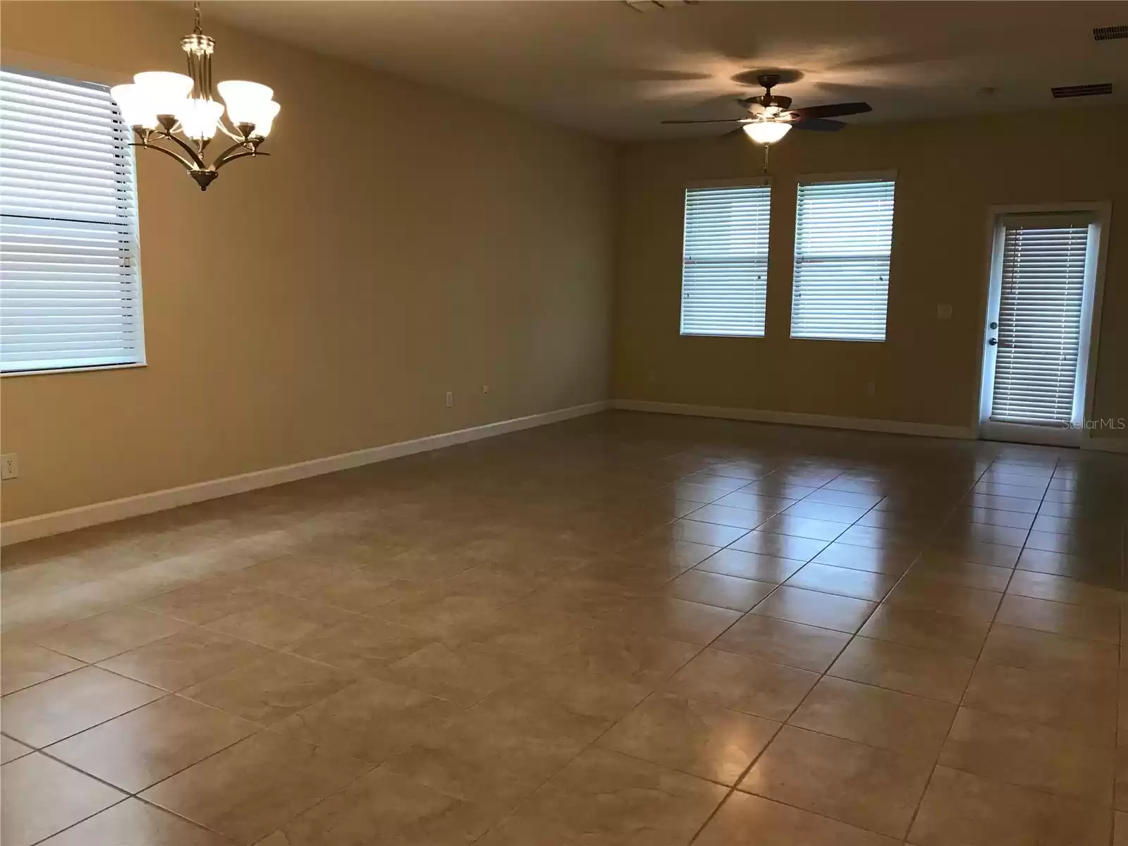 15631 PORTER ROAD, WINTER GARDEN, Florida 34787, 4 Bedrooms Bedrooms, ,3 BathroomsBathrooms,Residential Lease,For Rent,PORTER,MFRO6254554