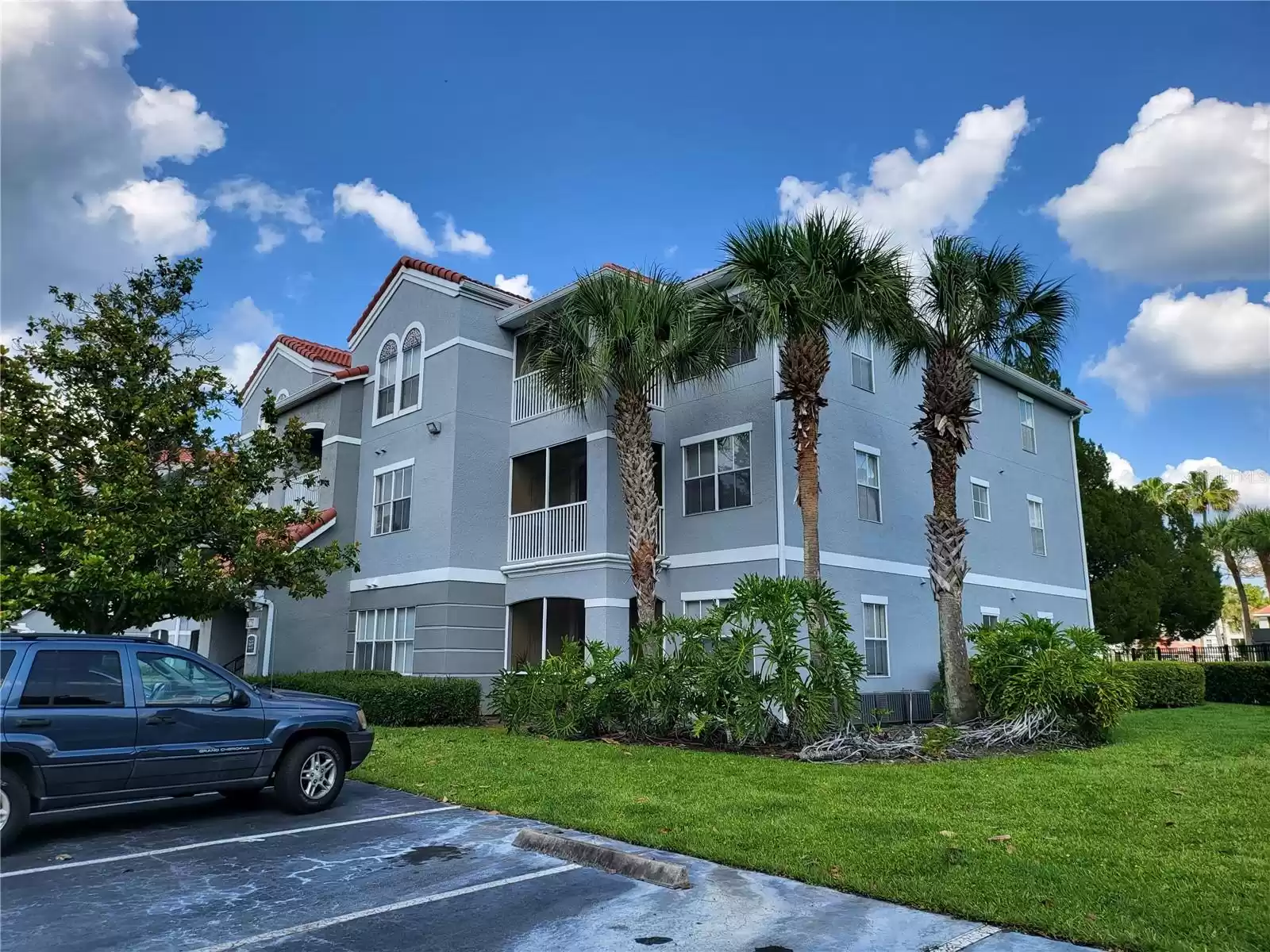 18001 RICHMOND PLACE DRIVE, TAMPA, Florida 33647, 2 Bedrooms Bedrooms, ,2 BathroomsBathrooms,Residential Lease,For Rent,RICHMOND PLACE,MFRTB8317460