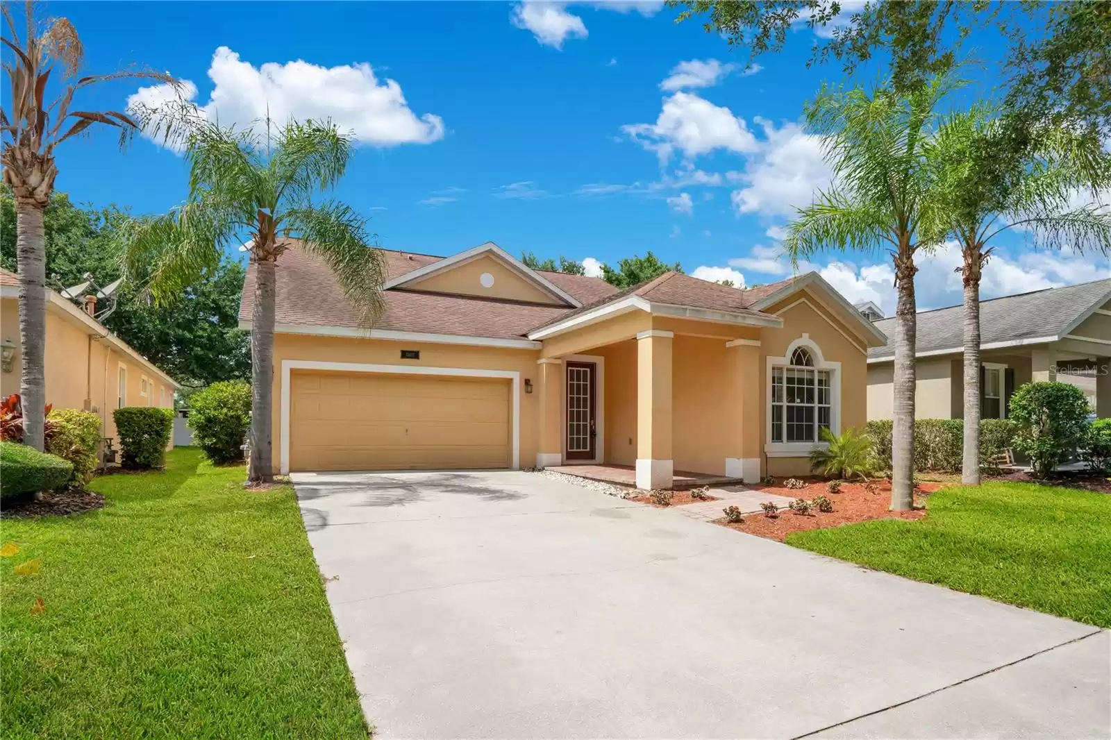 13927 BLUEBIRD POND ROAD, WINDERMERE, Florida 34786, 3 Bedrooms Bedrooms, ,2 BathroomsBathrooms,Residential Lease,For Rent,BLUEBIRD POND,MFRO6254616