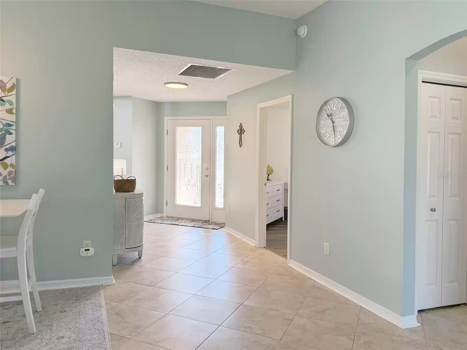 Entry/Foyer