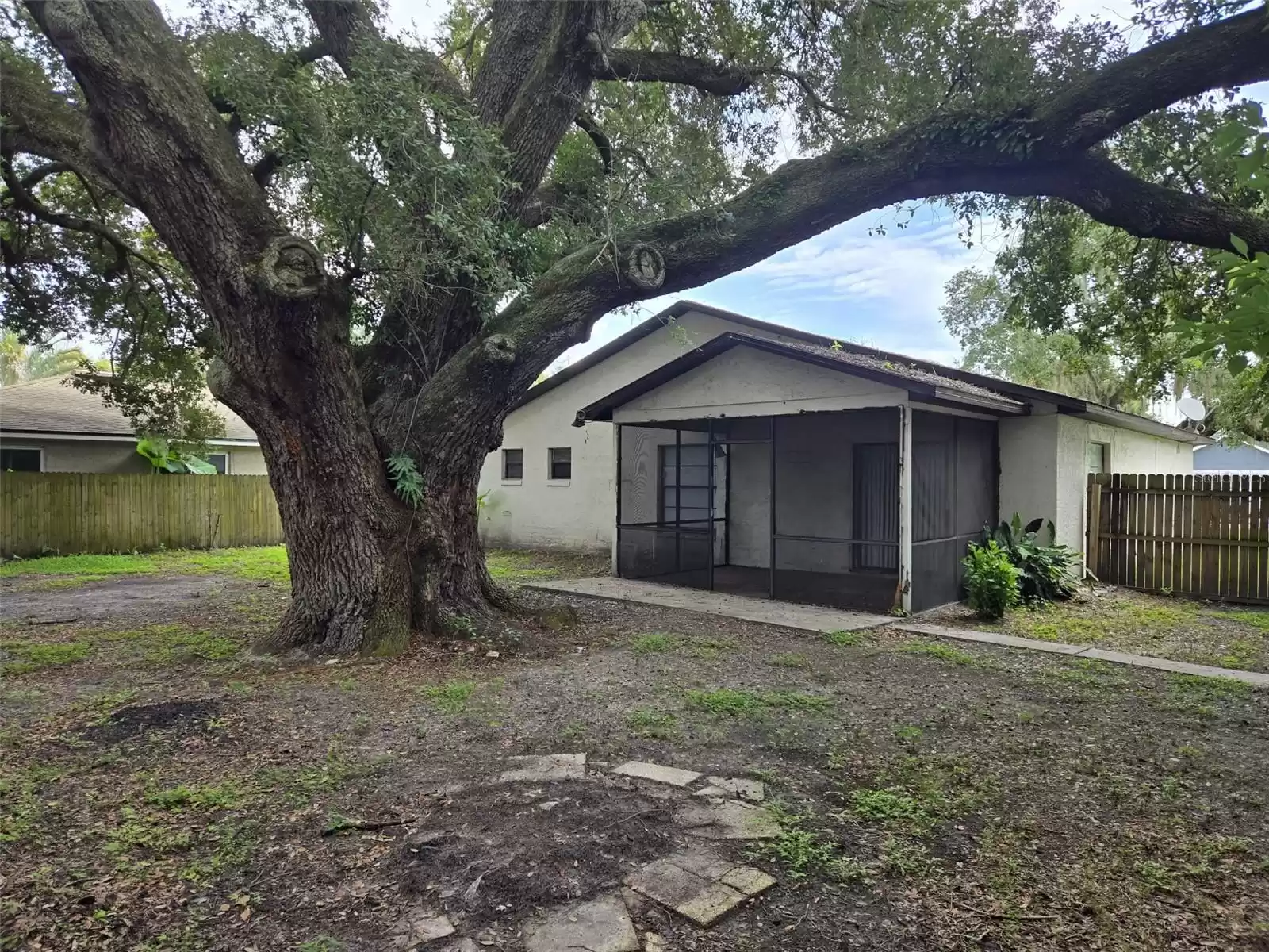 408 CHANCELLOR COURT, SAINT CLOUD, Florida 34769, 3 Bedrooms Bedrooms, ,2 BathroomsBathrooms,Residential Lease,For Rent,CHANCELLOR,MFRO6254632