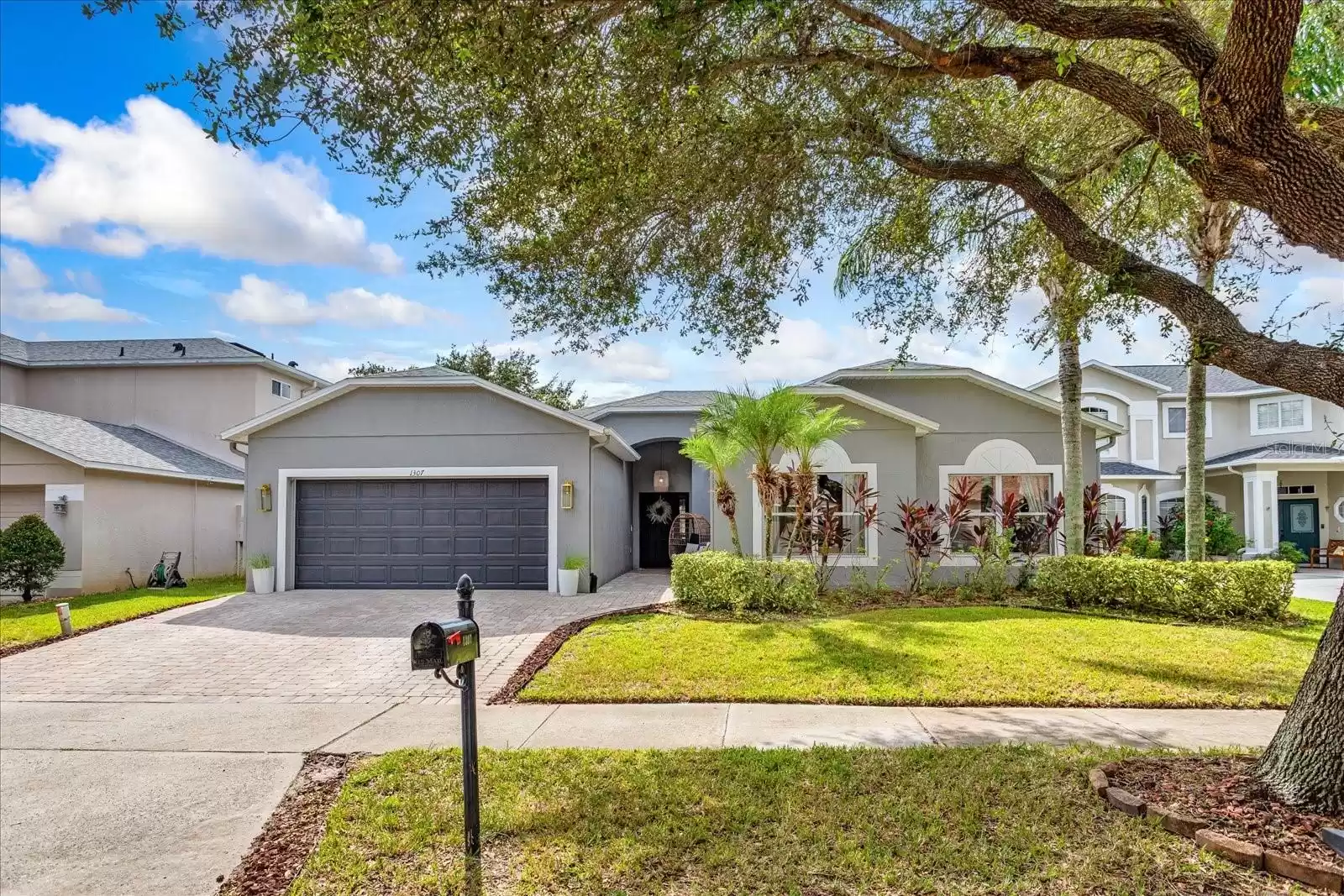 1307 CASTLEPORT ROAD, WINTER GARDEN, Florida 34787, 4 Bedrooms Bedrooms, ,2 BathroomsBathrooms,Residential,For Sale,CASTLEPORT,MFRO6245168