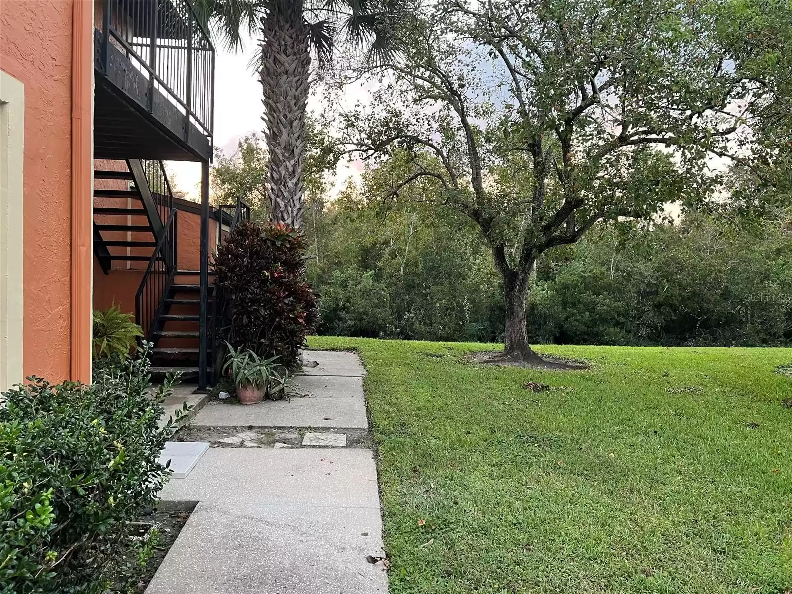 7317 FOREST HILL COURT, WINTER PARK, Florida 32792, 3 Bedrooms Bedrooms, ,2 BathroomsBathrooms,Residential,For Sale,FOREST HILL,MFRO6253625