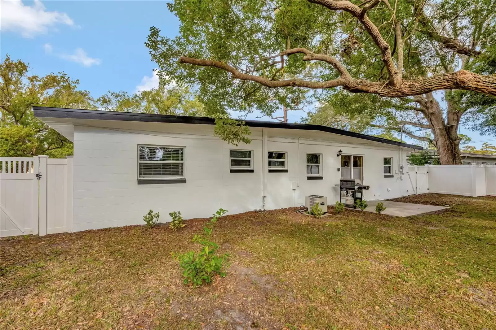 992 CARNATION DRIVE, WINTER PARK, Florida 32792, 3 Bedrooms Bedrooms, ,2 BathroomsBathrooms,Residential,For Sale,CARNATION,MFRO6254779