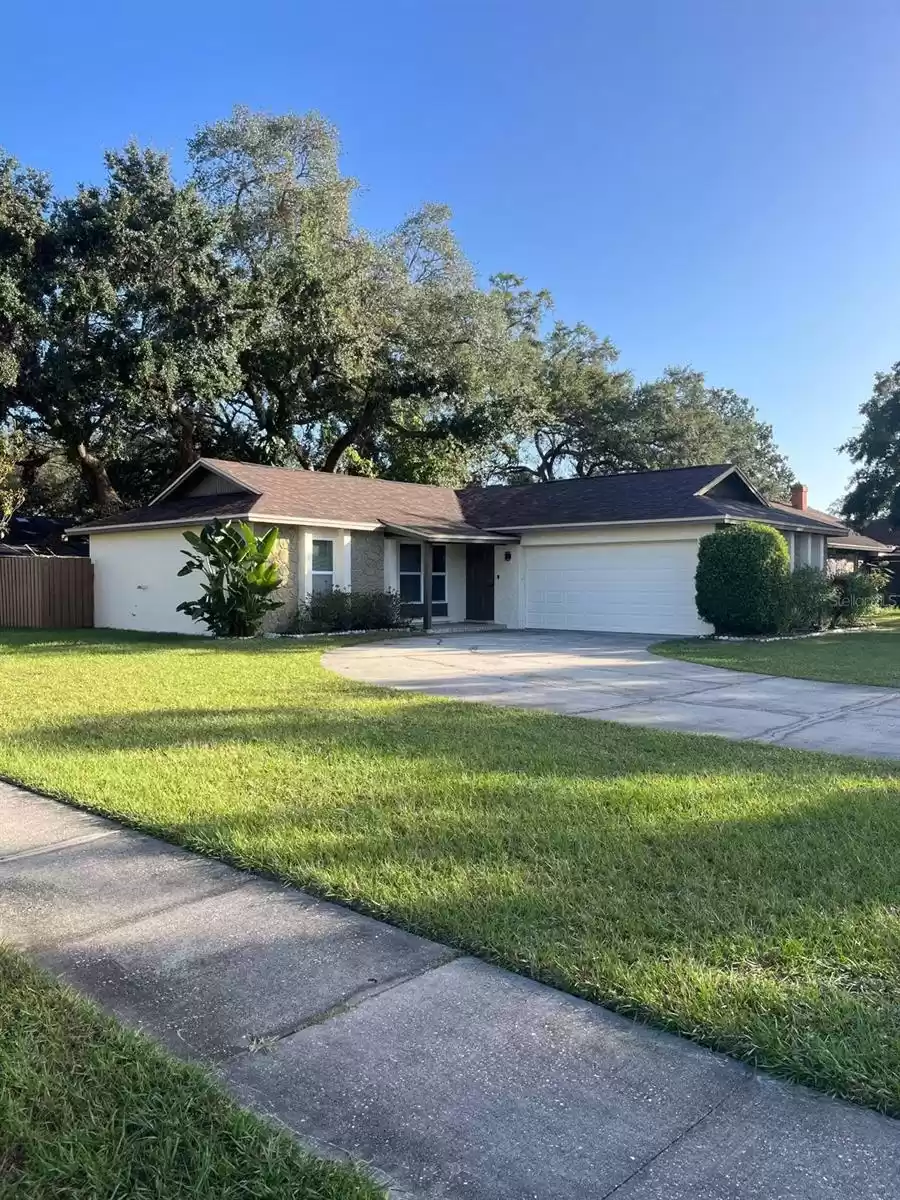 694 DUNN DRIVE, ALTAMONTE SPRINGS, Florida 32714, 2 Bedrooms Bedrooms, ,2 BathroomsBathrooms,Residential,For Sale,DUNN,MFRO6253469