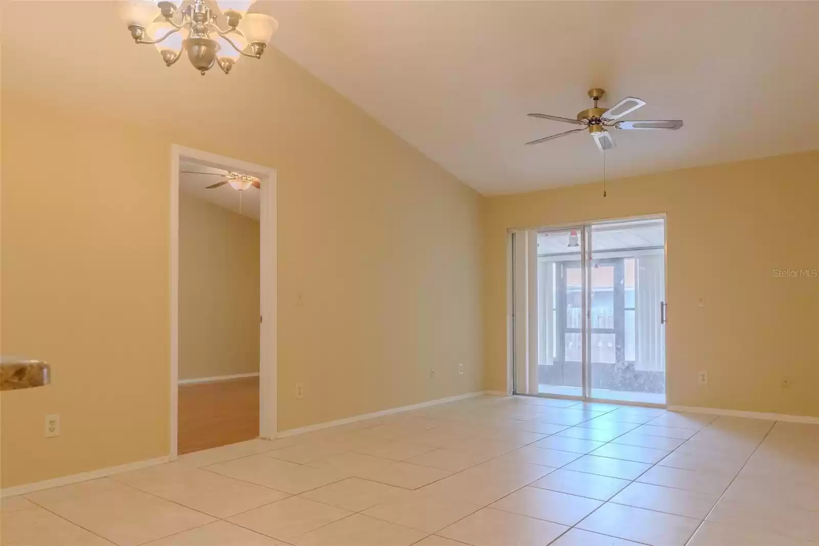 7765 COUNTRY PLACE, WINTER PARK, Florida 32792, 3 Bedrooms Bedrooms, ,2 BathroomsBathrooms,Residential Lease,For Rent,COUNTRY,MFRO6223790