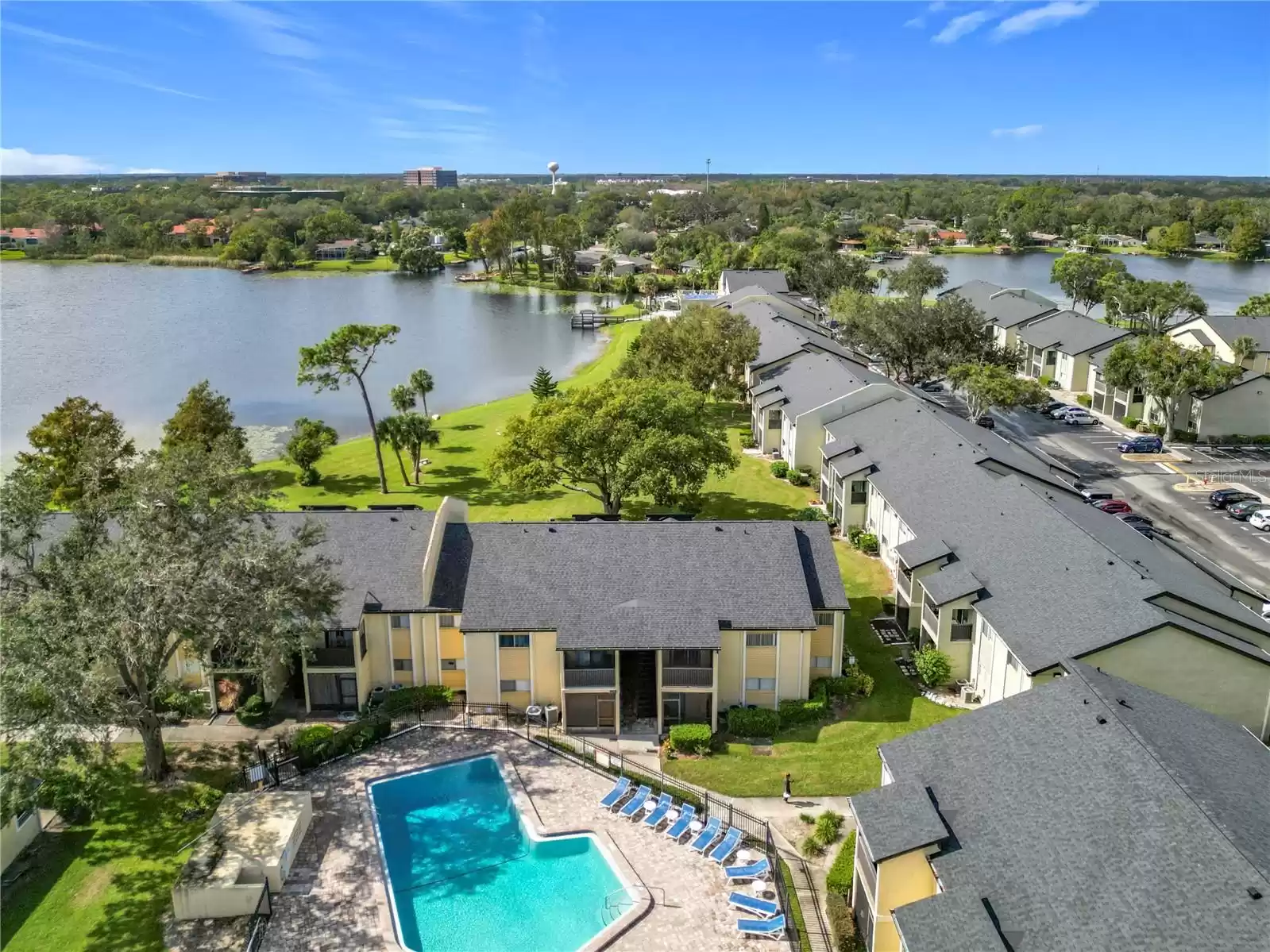 962 LAKE DESTINY ROAD, ALTAMONTE SPRINGS, Florida 32714, 2 Bedrooms Bedrooms, ,1 BathroomBathrooms,Residential,For Sale,LAKE DESTINY,MFRO6255592