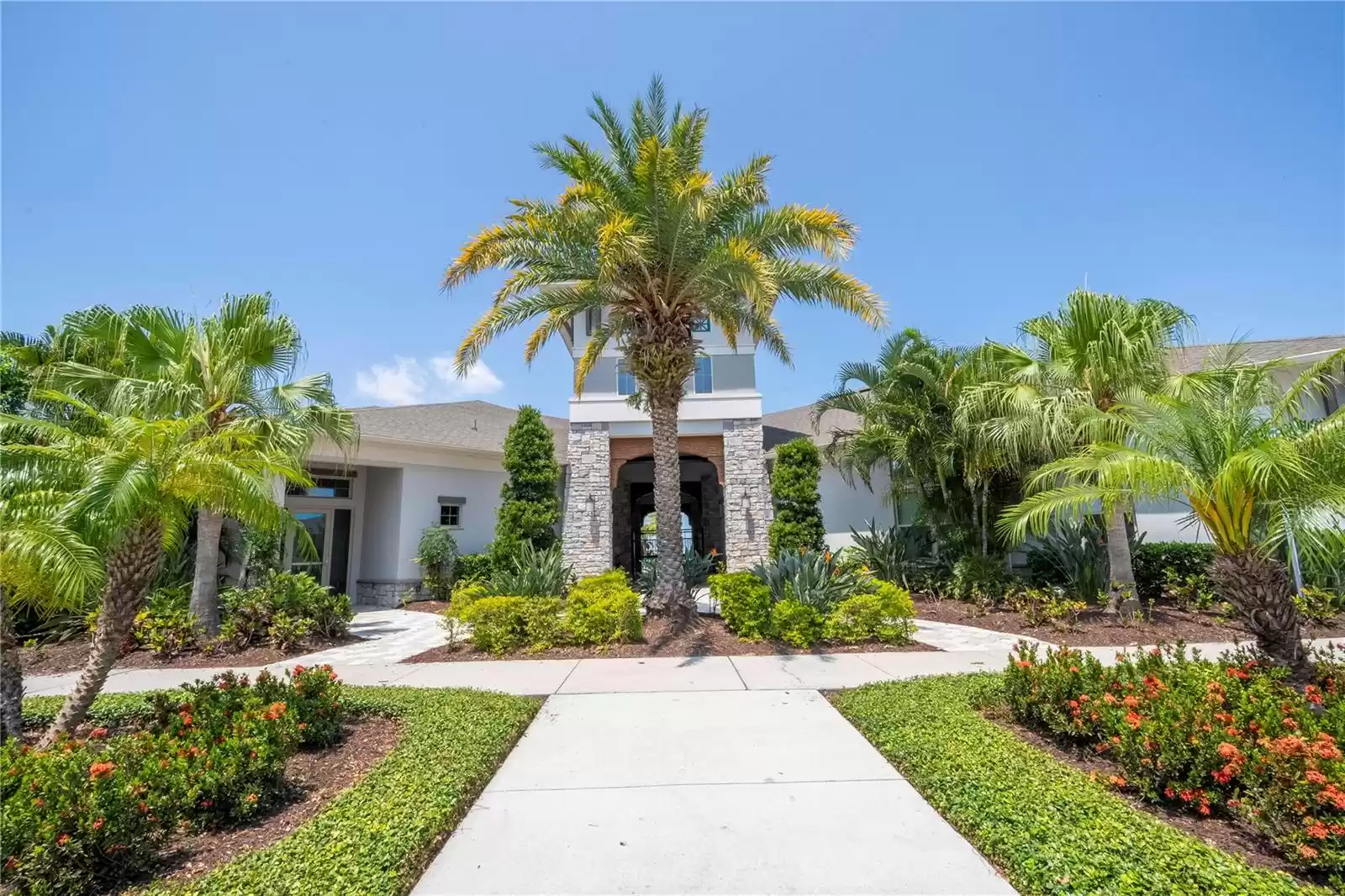 8794 EDEN COVE DRIVE, WINTER GARDEN, Florida 34787, 4 Bedrooms Bedrooms, ,3 BathroomsBathrooms,Residential,For Sale,EDEN COVE,MFRO6252903