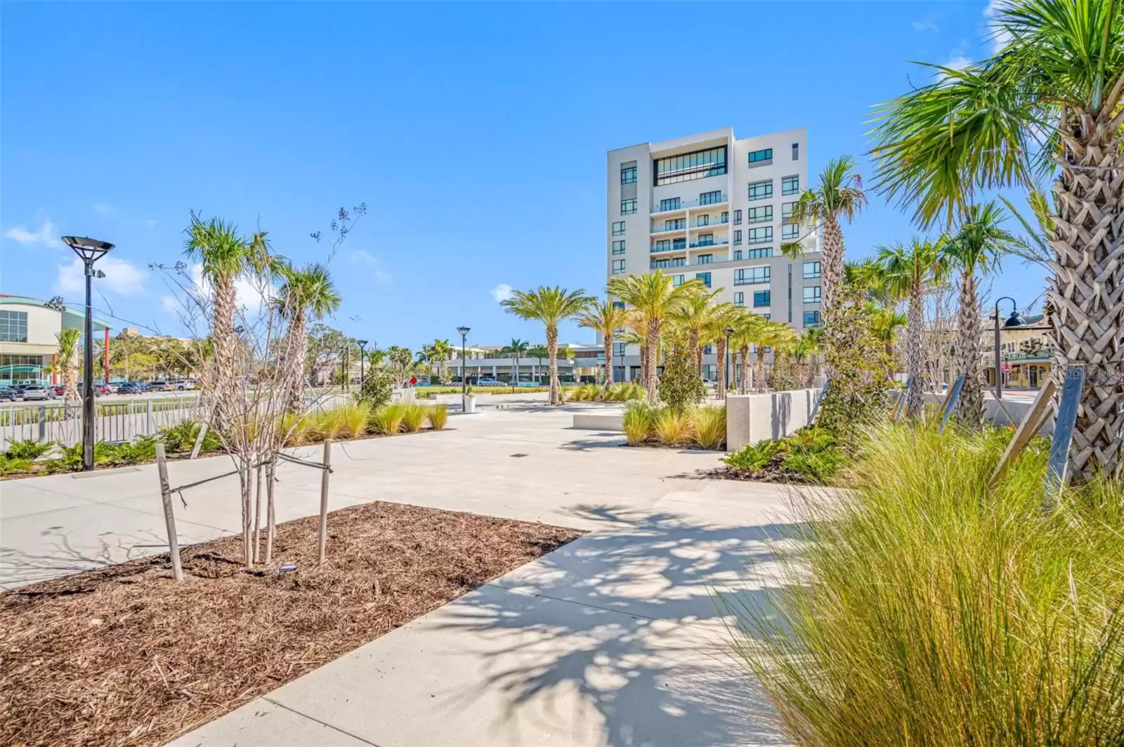 5 OSCEOLA AVE, CLEARWATER, Florida 33755, 2 Bedrooms Bedrooms, ,2 BathroomsBathrooms,Residential Lease,For Rent,OSCEOLA AVE,MFRTB8319387