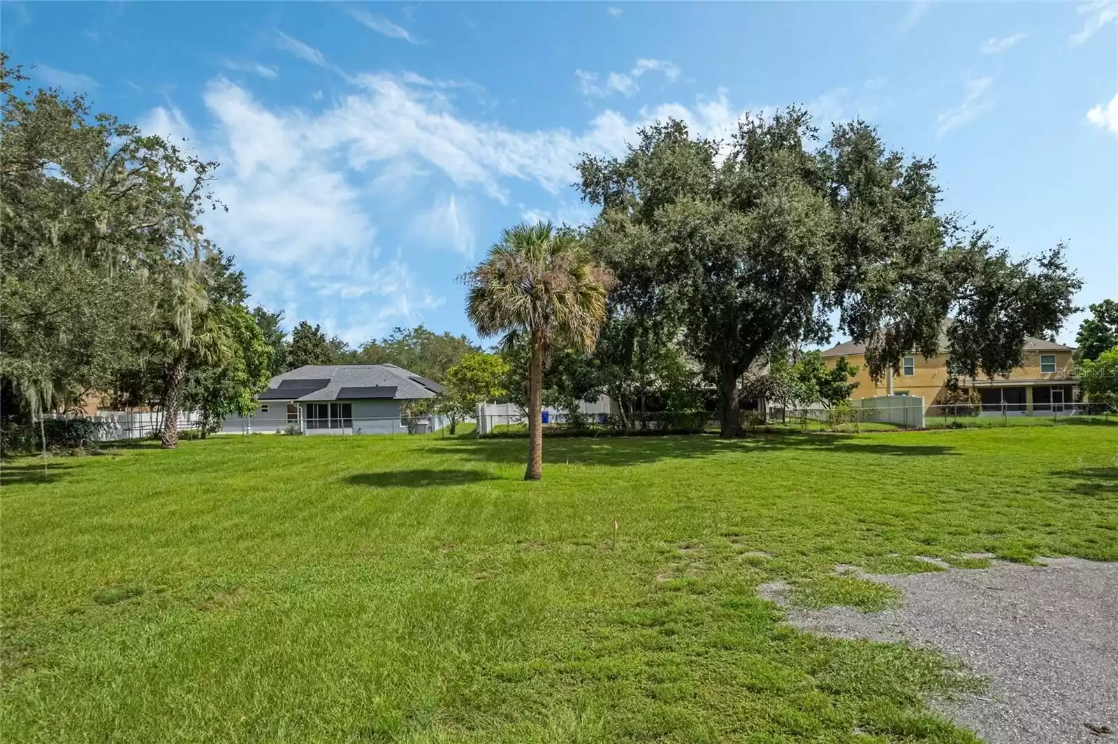 1669 MARKEL DRIVE, WINTER GARDEN, Florida 34787, 4 Bedrooms Bedrooms, ,3 BathroomsBathrooms,Residential,For Sale,MARKEL,MFRO6256295