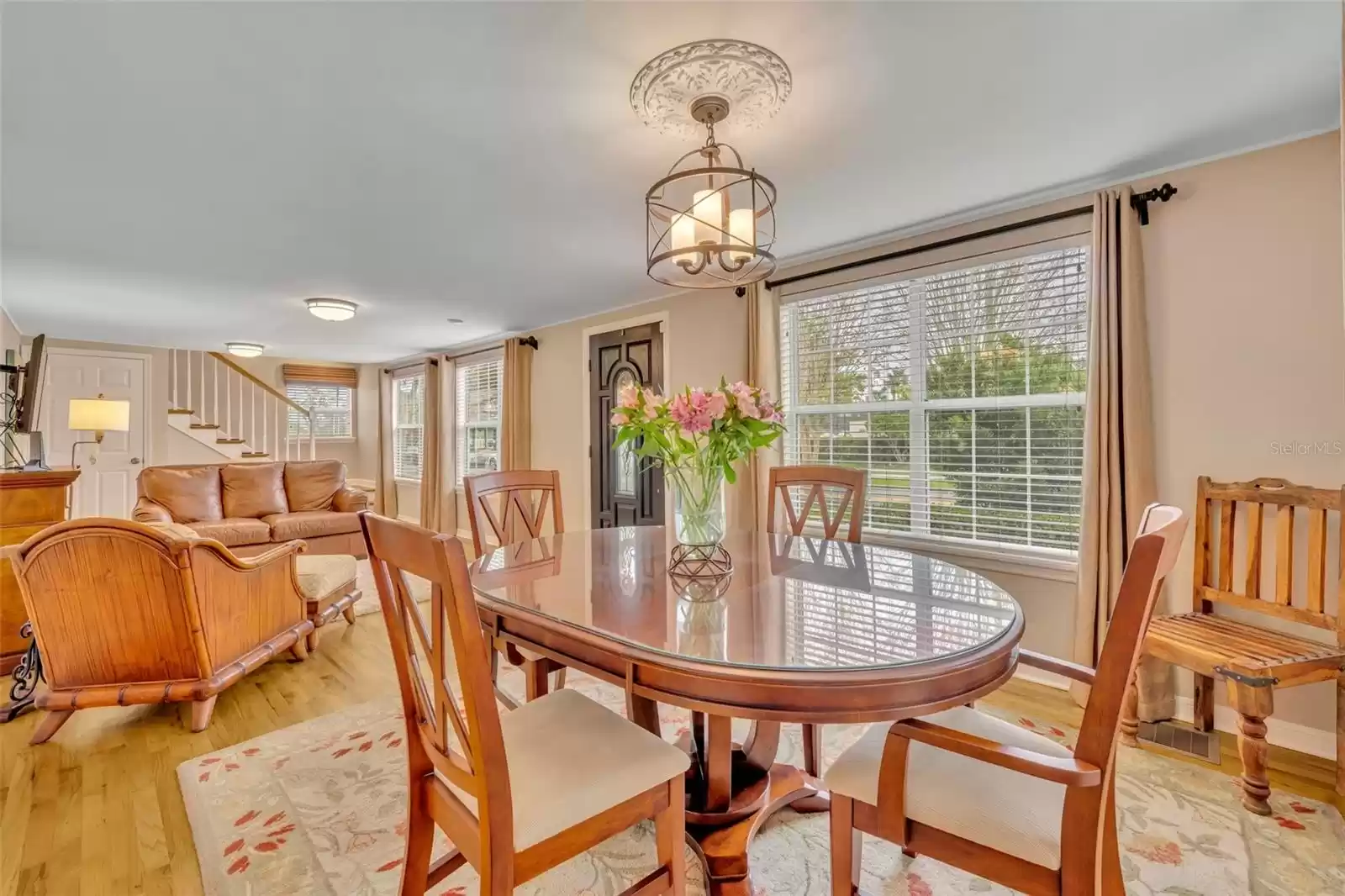 Dining-Living Room Combo