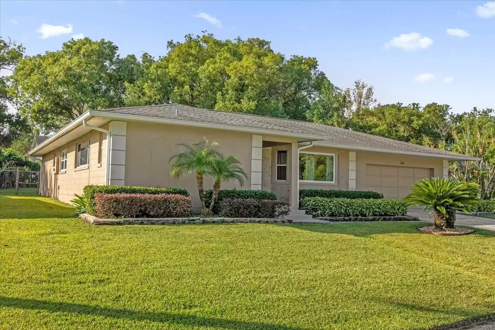 306 BARCLAY AVENUE, ALTAMONTE SPRINGS, Florida 32701, 3 Bedrooms Bedrooms, ,2 BathroomsBathrooms,Residential,For Sale,BARCLAY,MFRO6253573