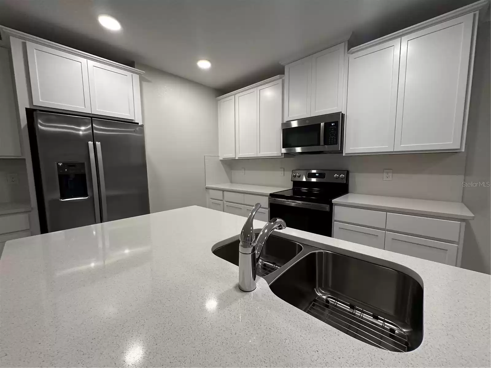 14741 OUTFITTER STREET, ORLANDO, Florida 32824, 3 Bedrooms Bedrooms, ,2 BathroomsBathrooms,Residential Lease,For Rent,OUTFITTER,0,MFRS5115315