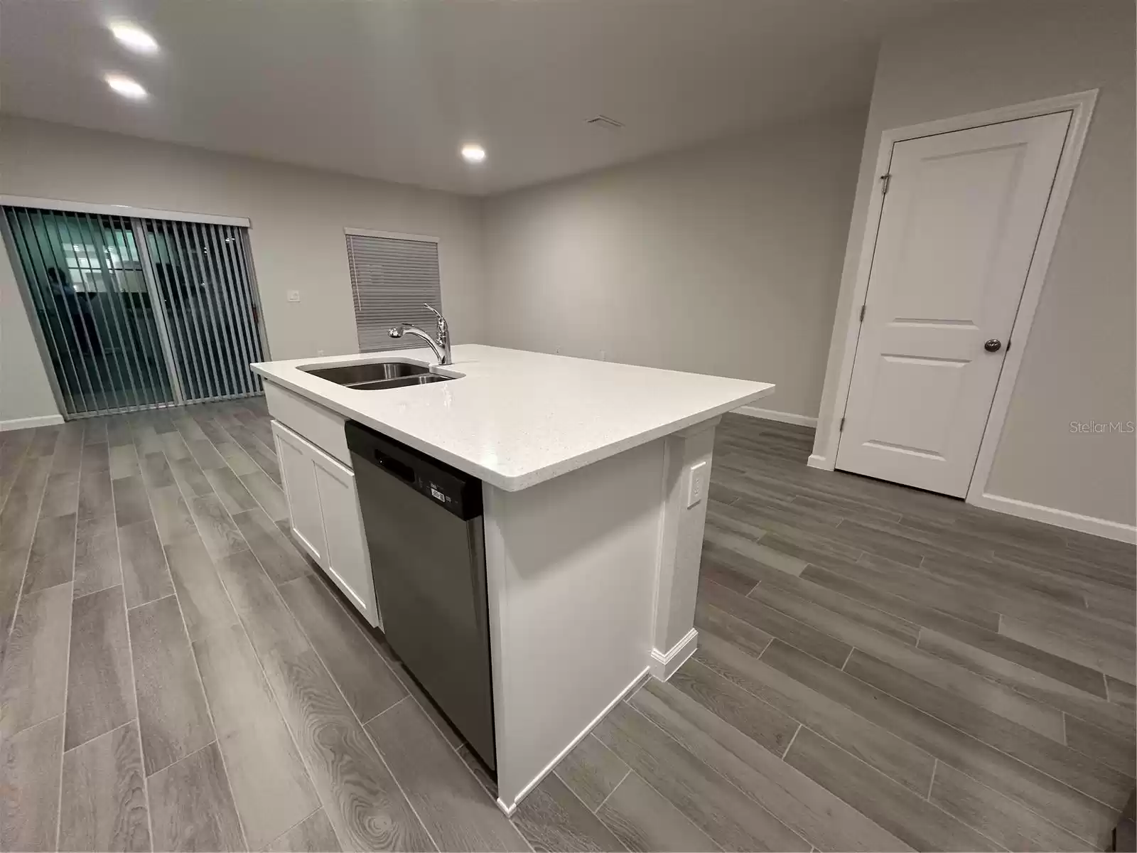 14741 OUTFITTER STREET, ORLANDO, Florida 32824, 3 Bedrooms Bedrooms, ,2 BathroomsBathrooms,Residential Lease,For Rent,OUTFITTER,0,MFRS5115315