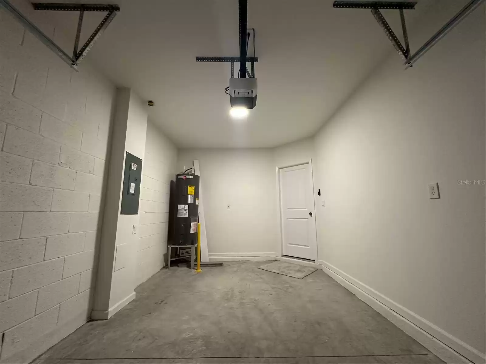 14741 OUTFITTER STREET, ORLANDO, Florida 32824, 3 Bedrooms Bedrooms, ,2 BathroomsBathrooms,Residential Lease,For Rent,OUTFITTER,0,MFRS5115315