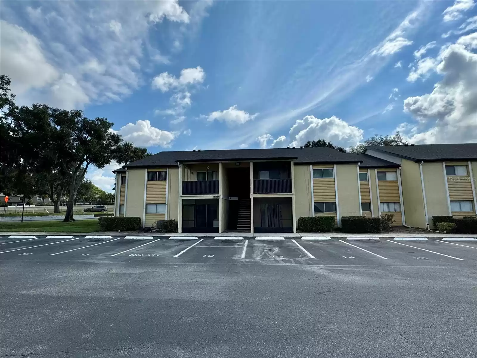 902 LAKE DESTINY ROAD, ALTAMONTE SPRINGS, Florida 32714, 2 Bedrooms Bedrooms, ,1 BathroomBathrooms,Residential,For Sale,LAKE DESTINY,MFRO6256387